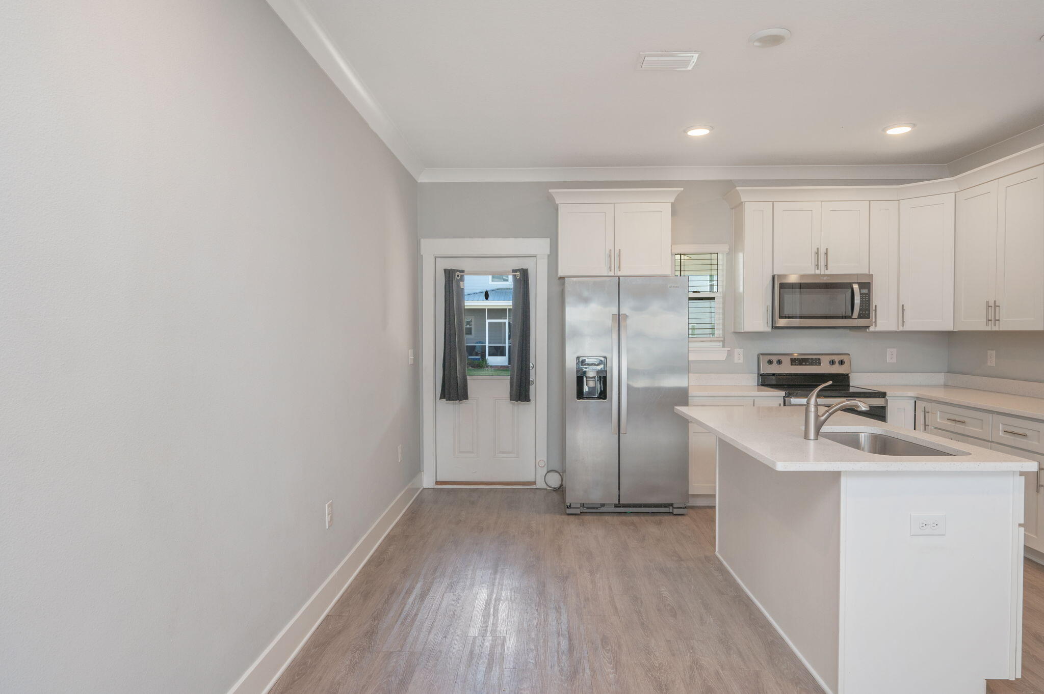 VERANDAS OF FREEPORT, THE - Residential Lease