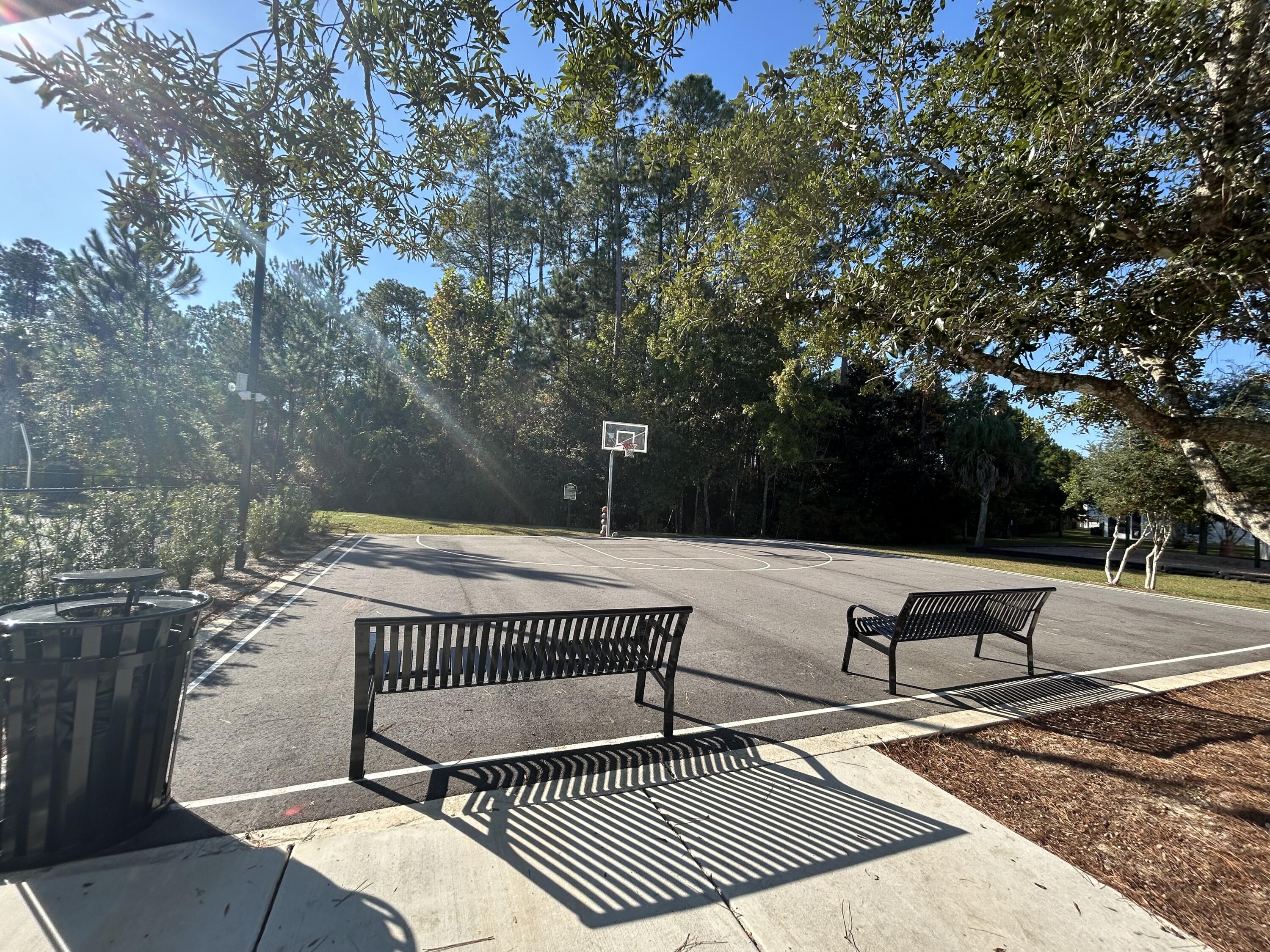 VERANDAS OF FREEPORT, THE - Residential Lease