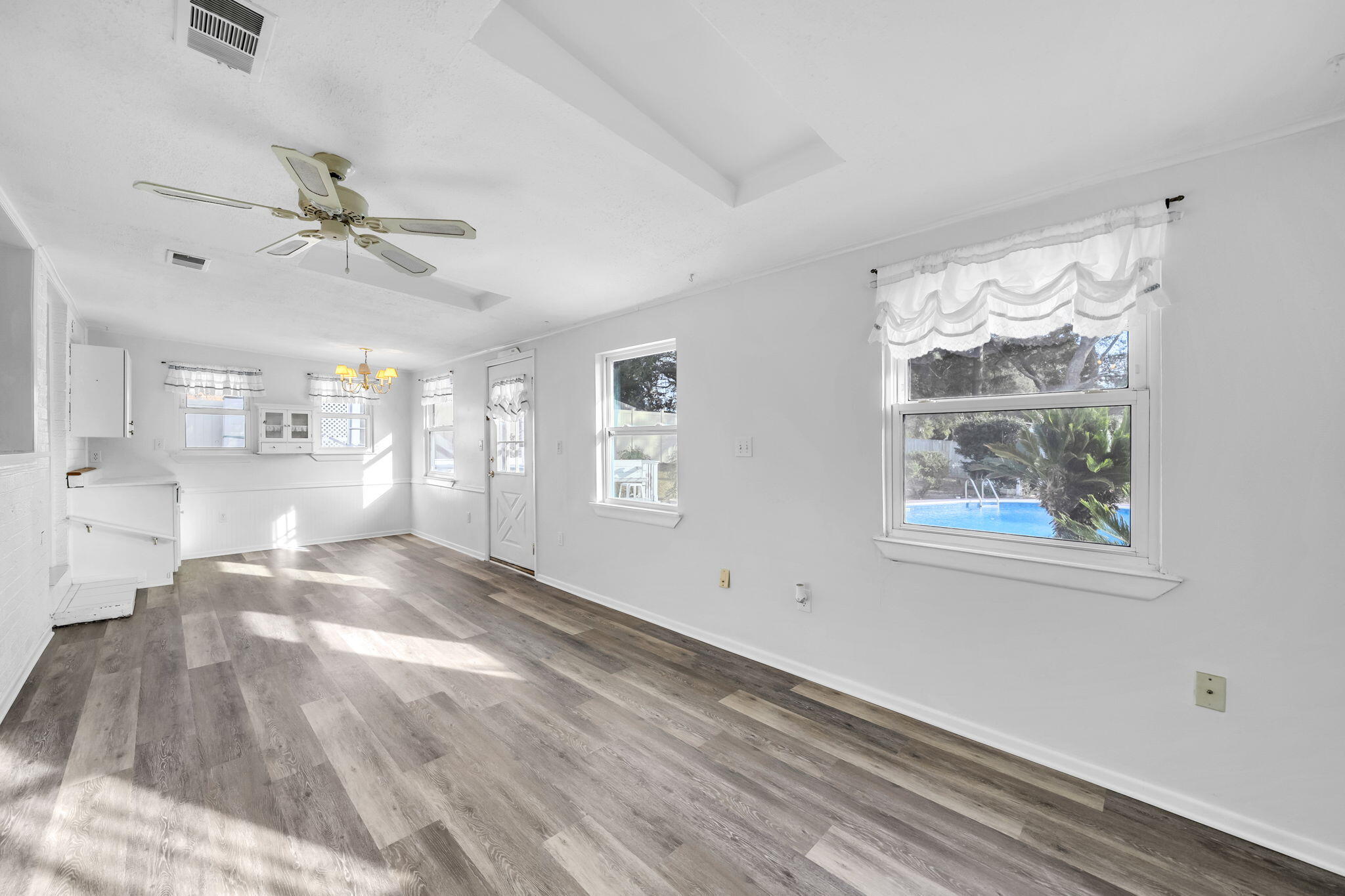 BAYOU POQUITO LOT 3 BLK 3 - Residential