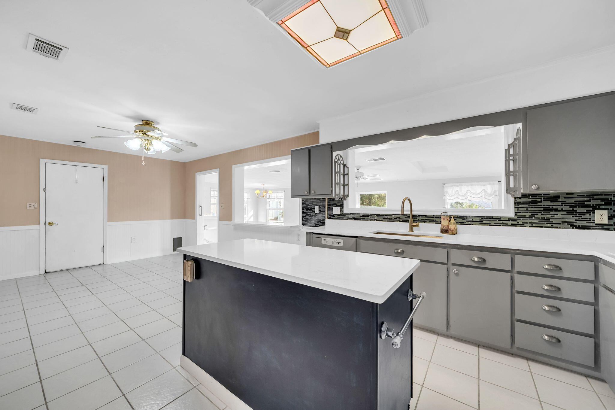 BAYOU POQUITO LOT 3 BLK 3 - Residential