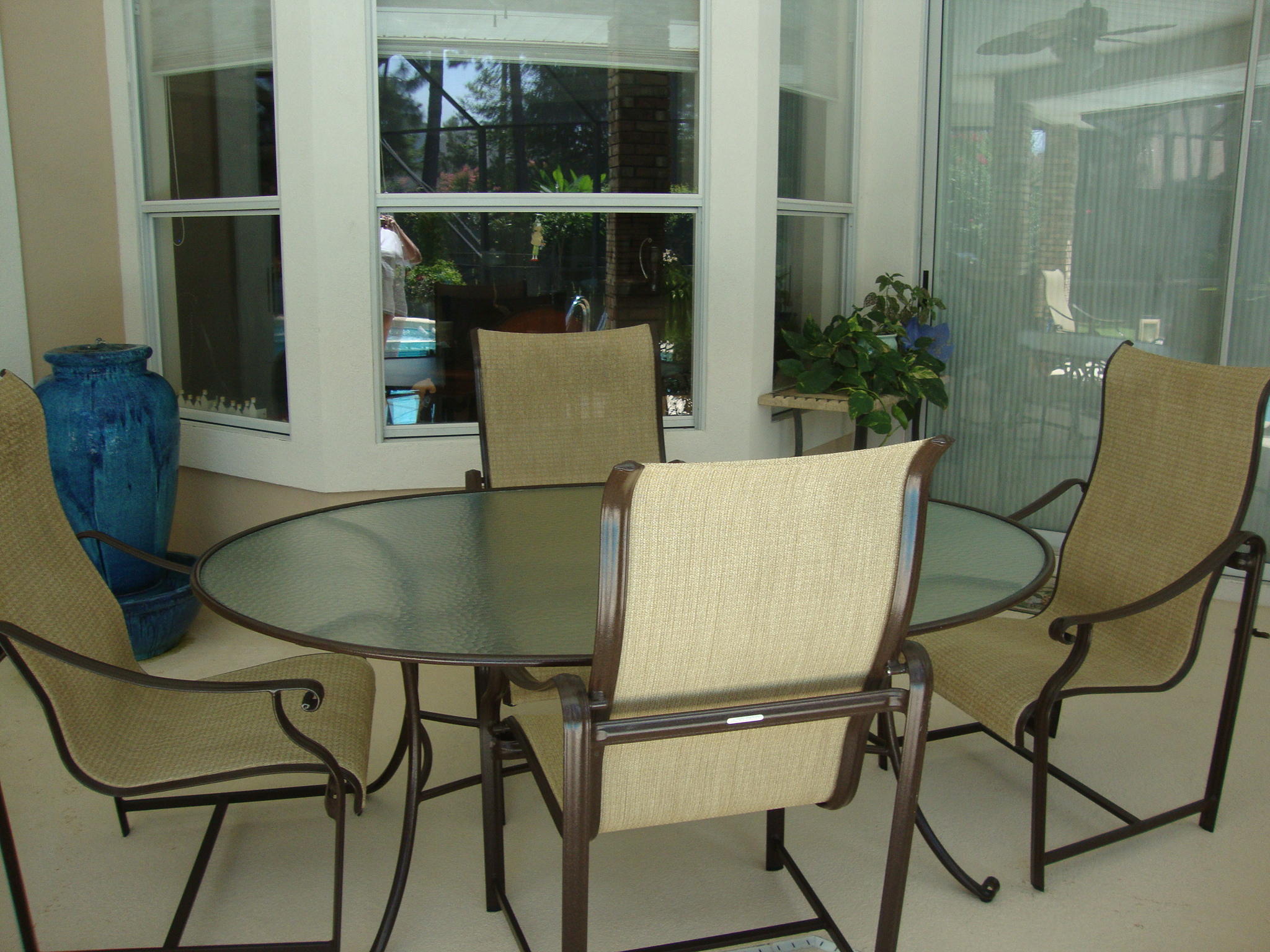 WINDSOR FOREST - Residential