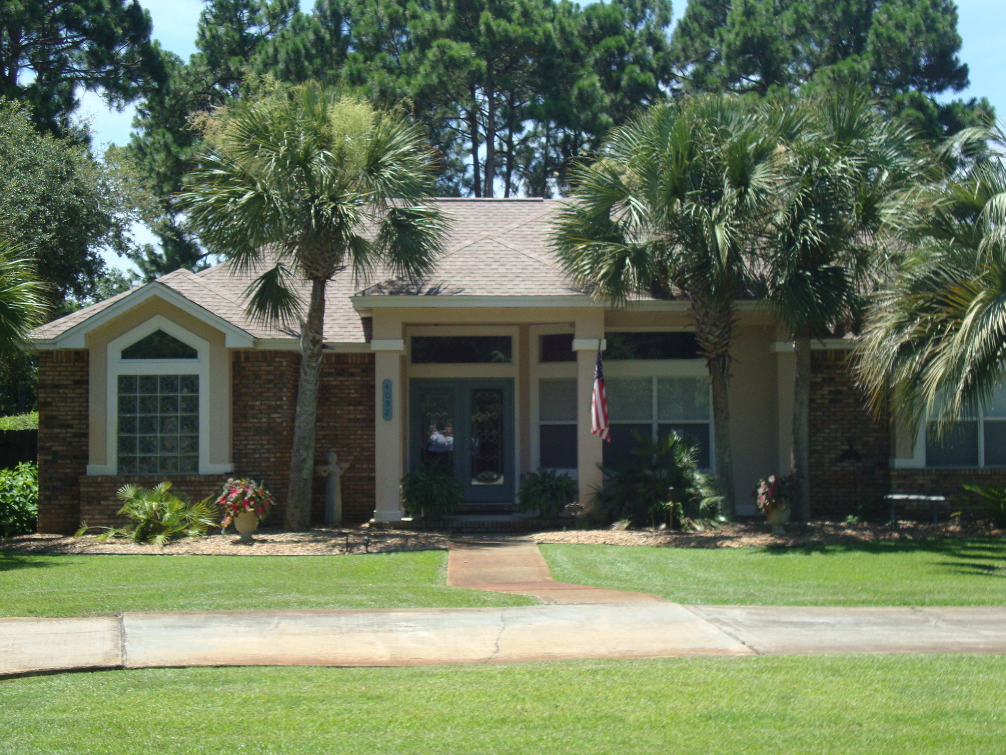 WINDSOR FOREST - Residential