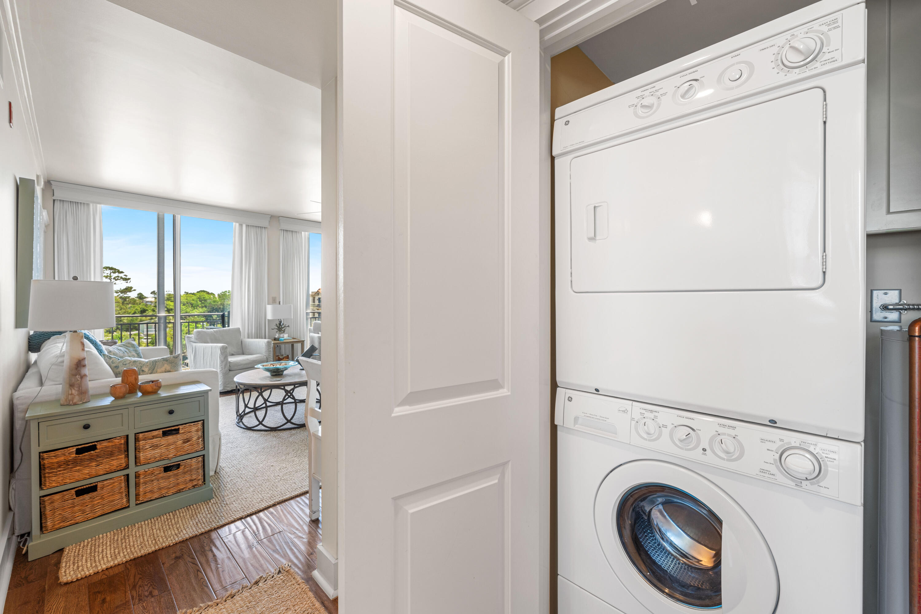 Gulf Place Six Palms - Residential