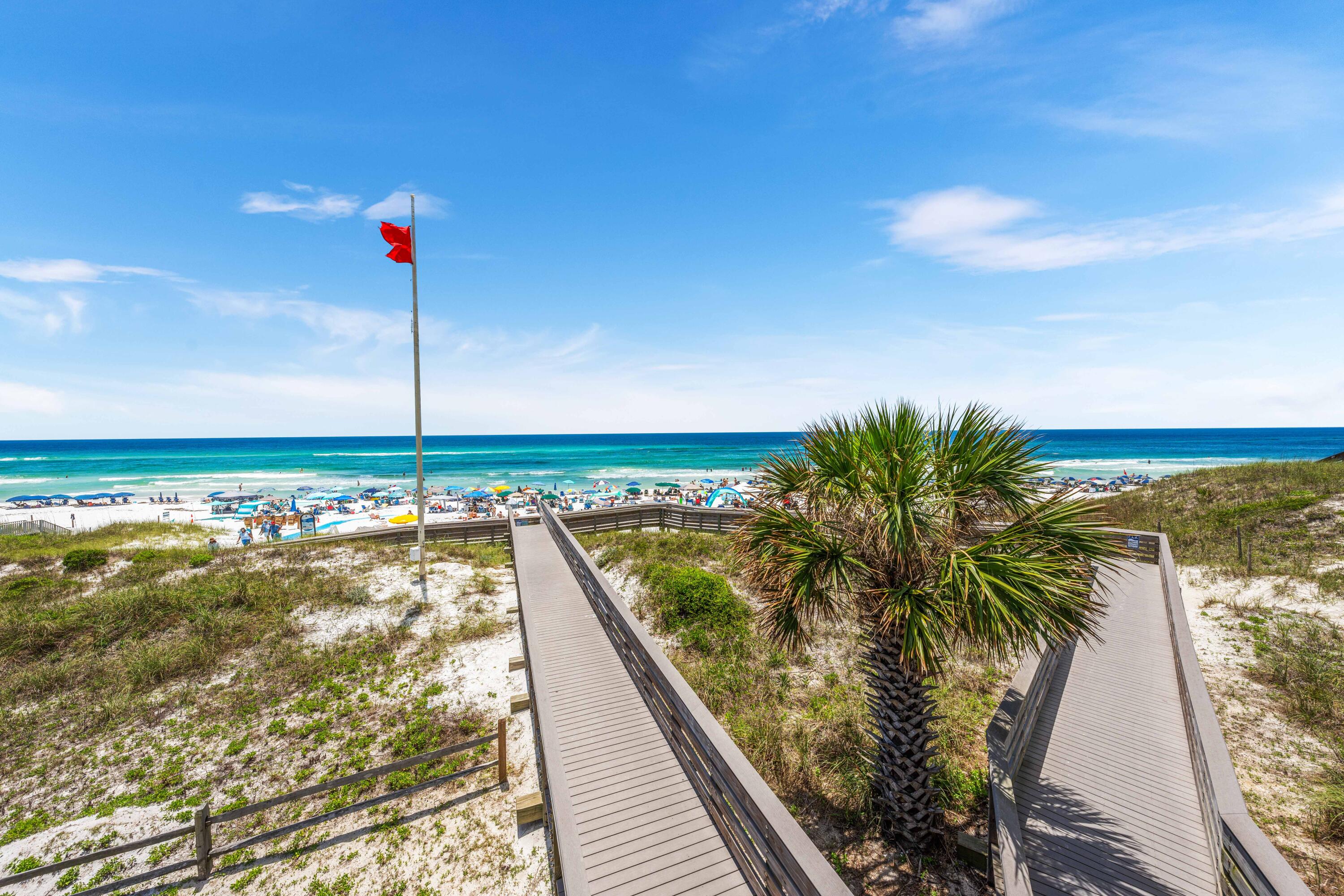 Gulf Place Six Palms - Residential