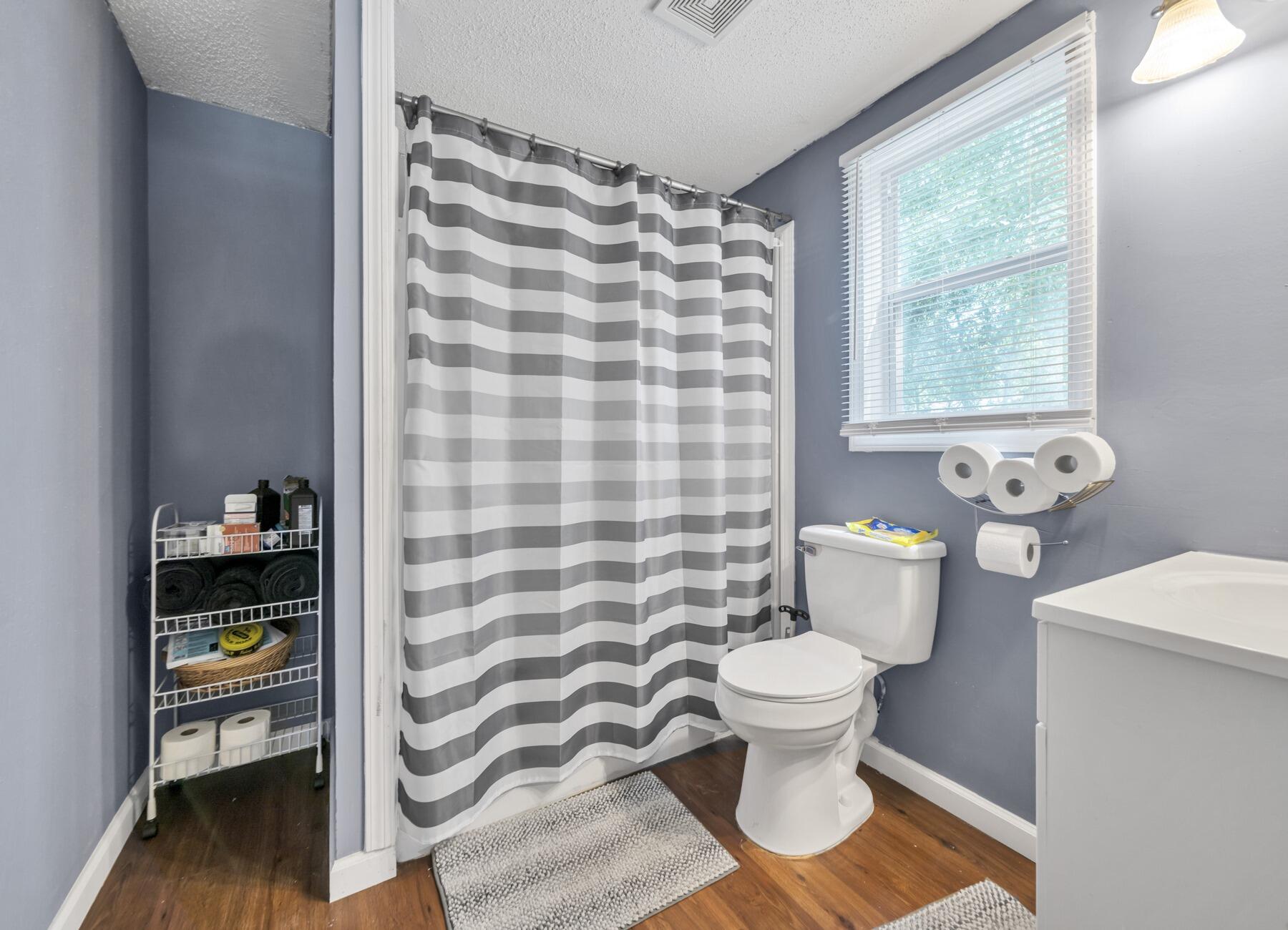 MORRIS ADDN TO CRESTVIEW - Residential