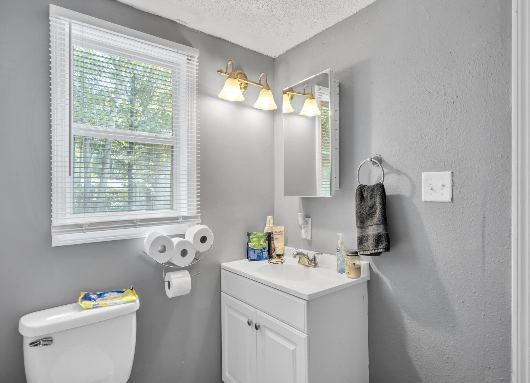 MORRIS ADDN TO CRESTVIEW - Residential