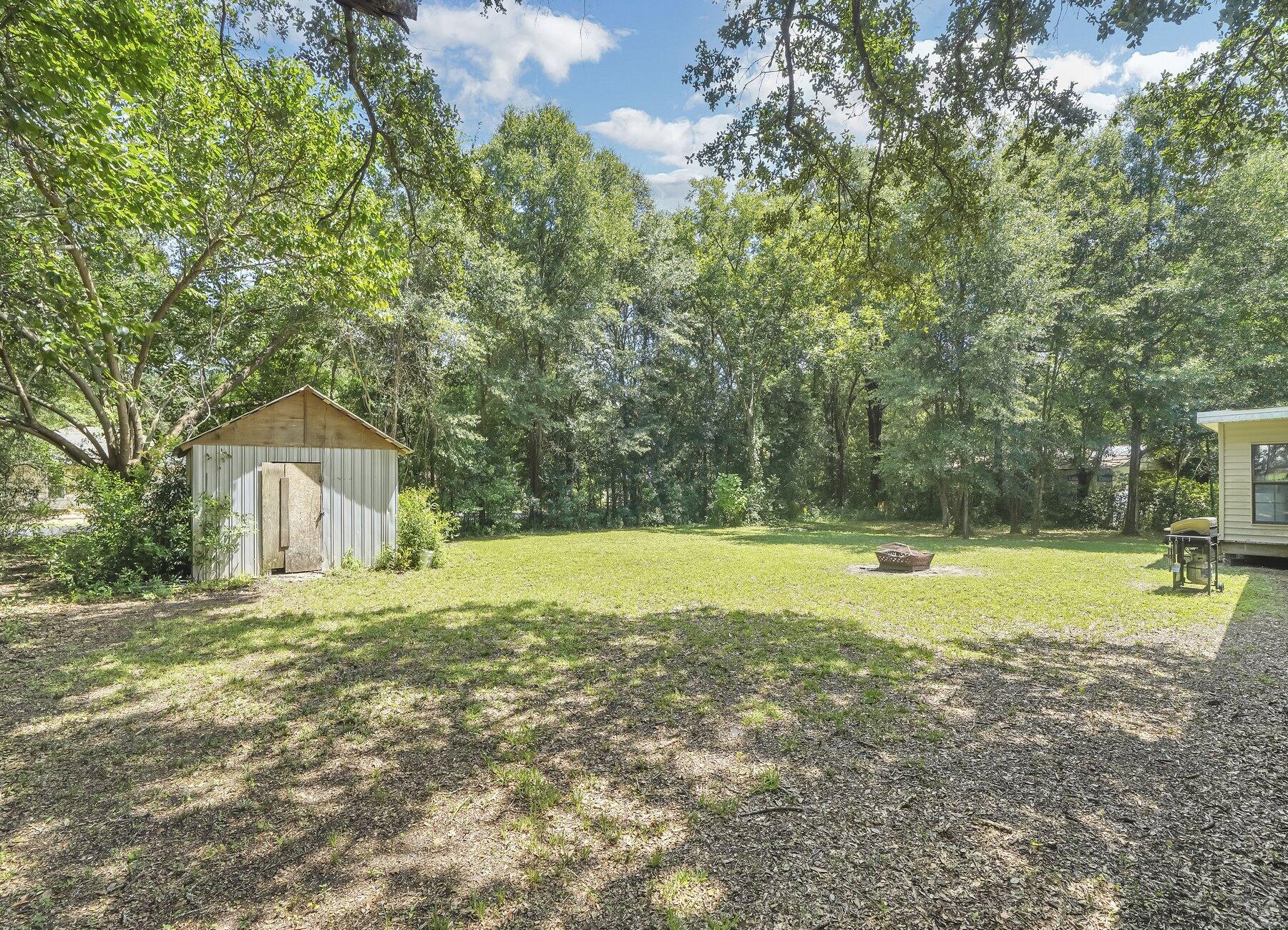 MORRIS ADDN TO CRESTVIEW - Residential