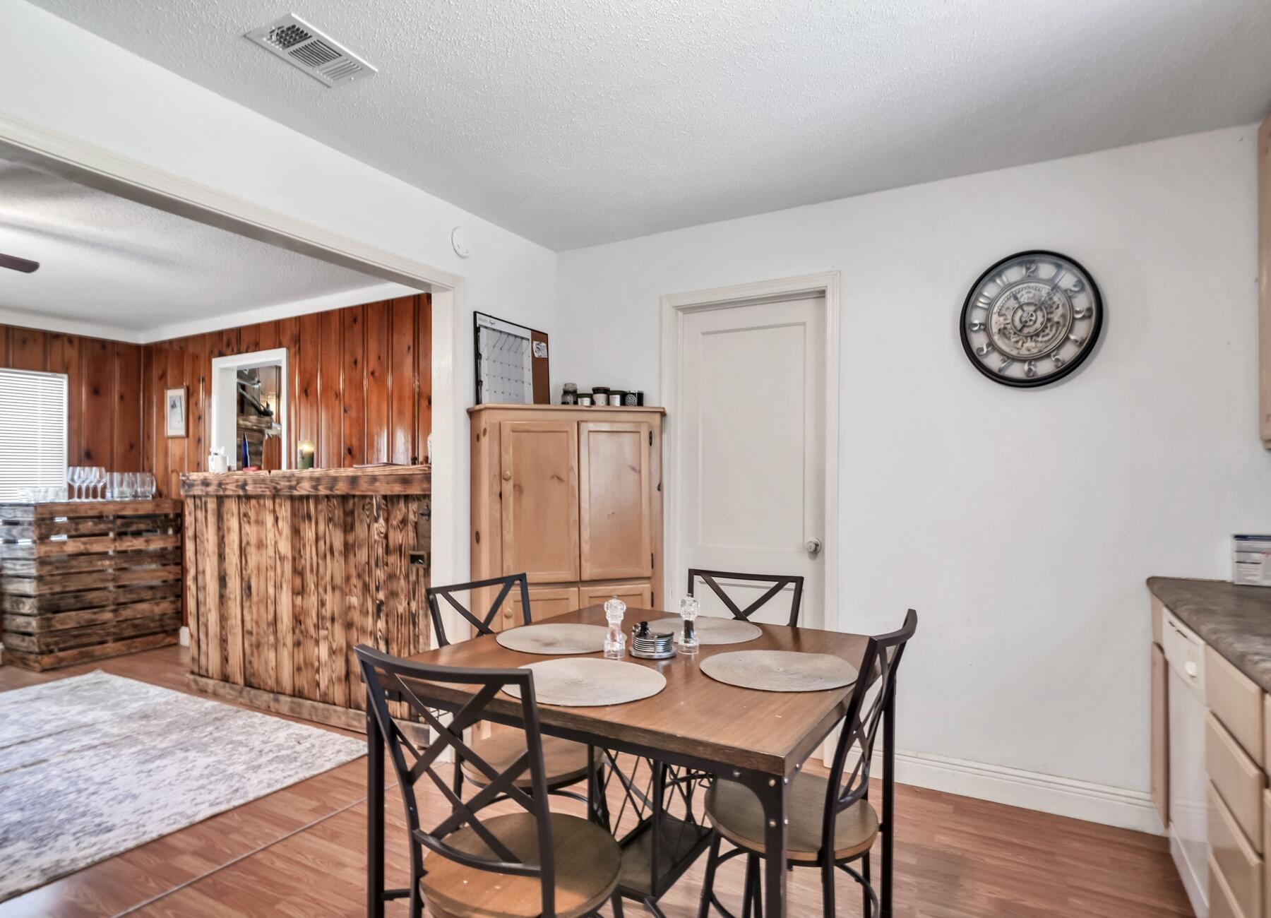 MORRIS ADDN TO CRESTVIEW - Residential