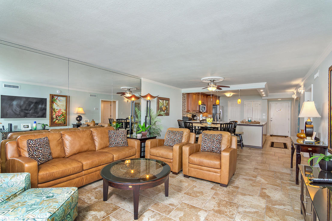 SHORELINE TOWERS 1 - Residential