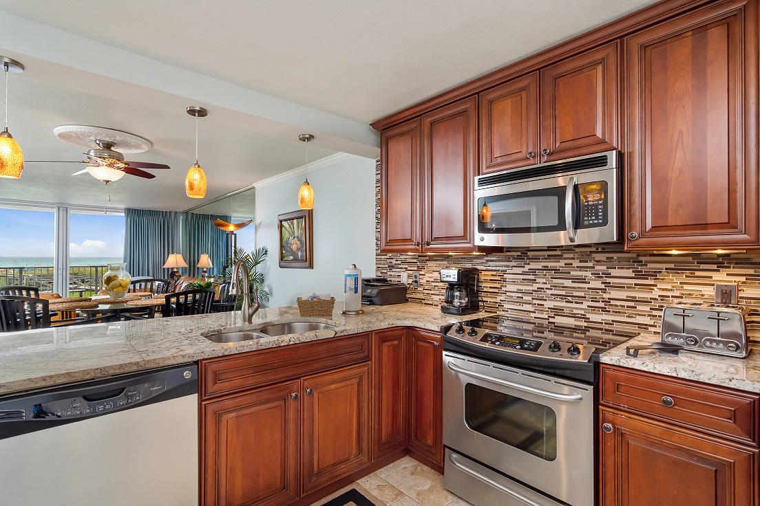 SHORELINE TOWERS 1 - Residential