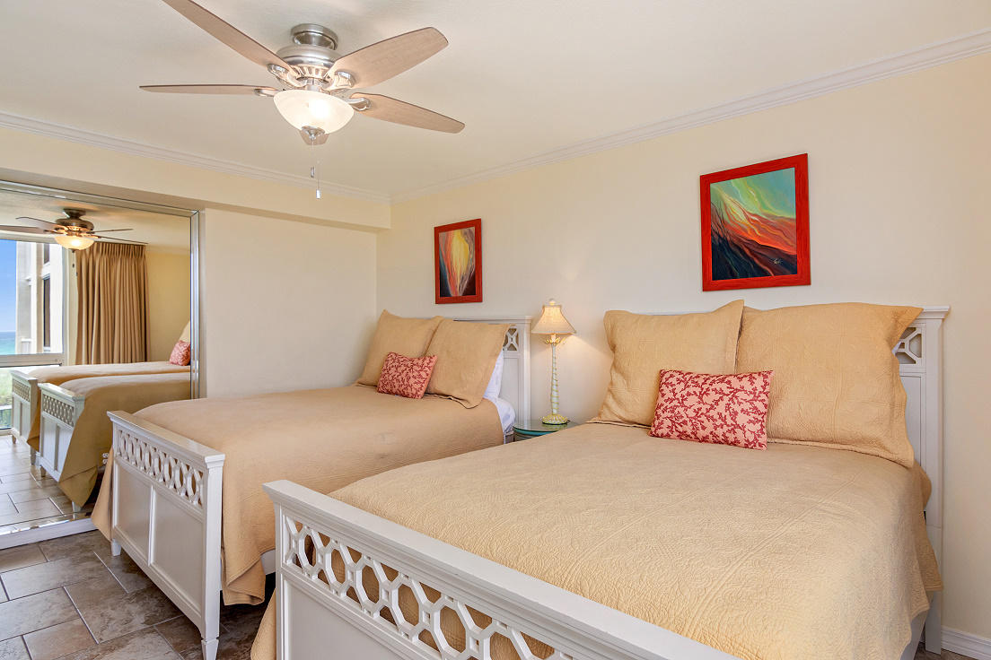 SHORELINE TOWERS 1 - Residential