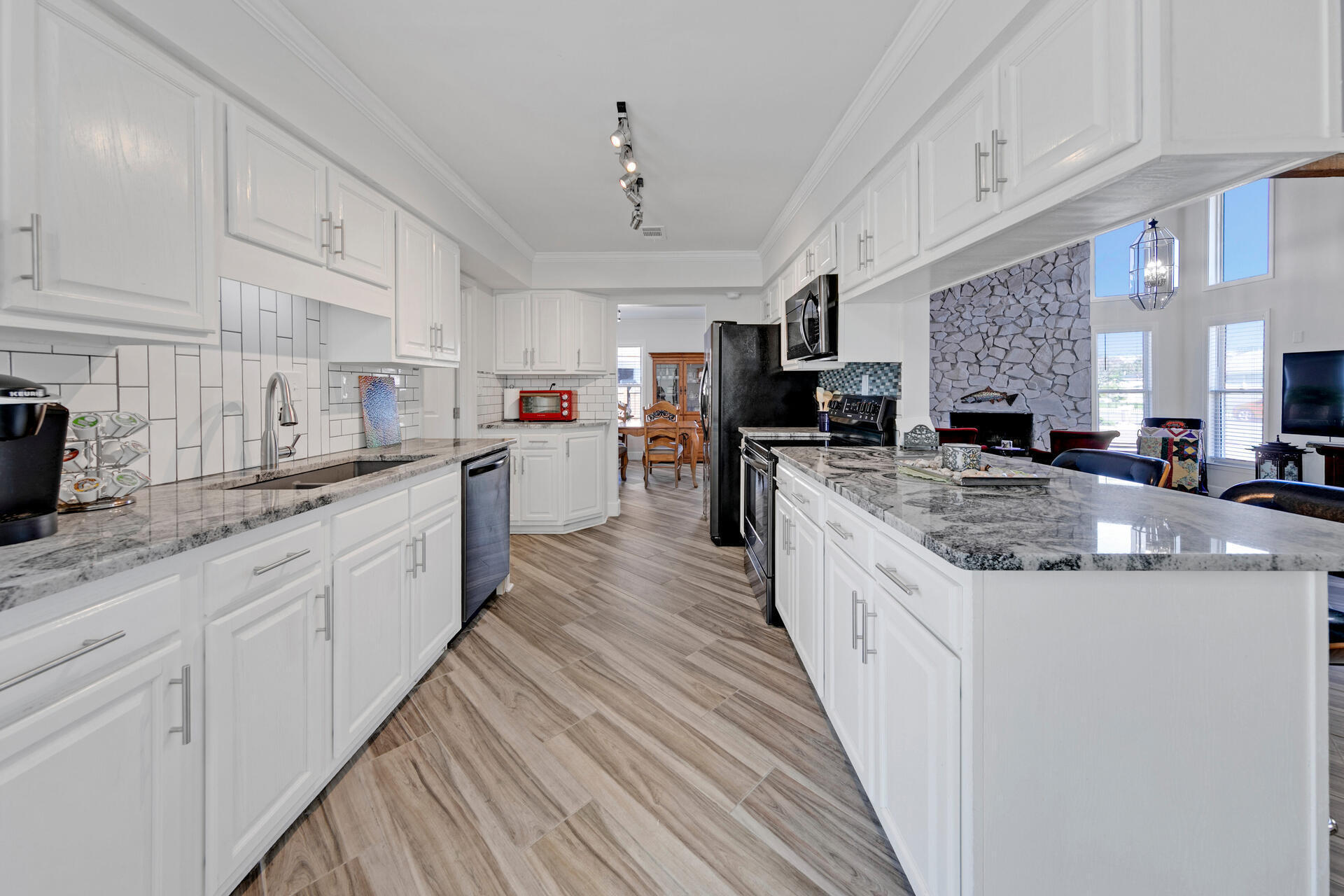 SANTA ROSA ISLAND - Residential