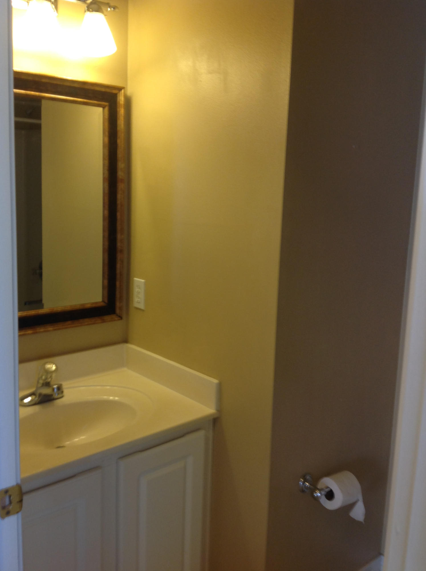 OAK PARK ESTATES - Residential Lease