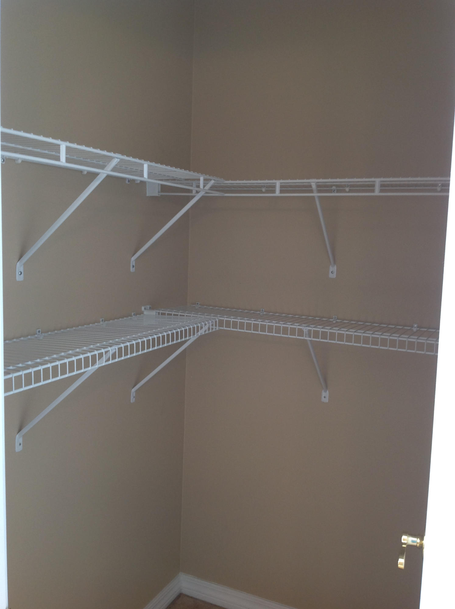 OAK PARK ESTATES - Residential Lease