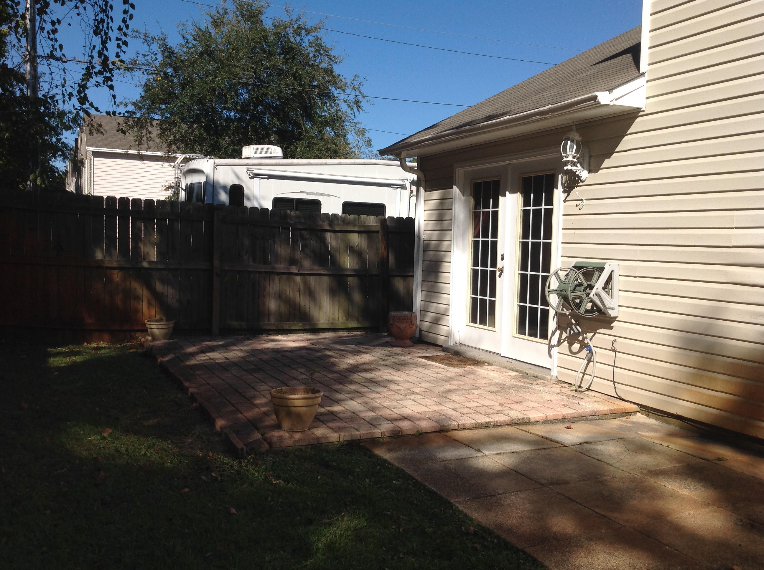 OAK PARK ESTATES - Residential Lease