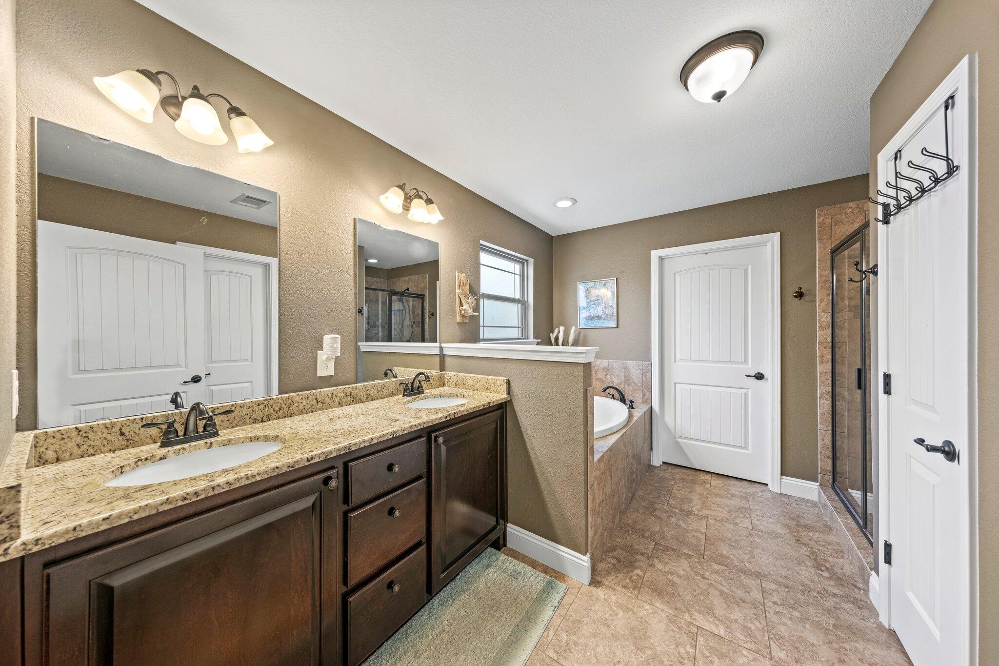 NAVARRE S/D 2ND ADDN - Residential