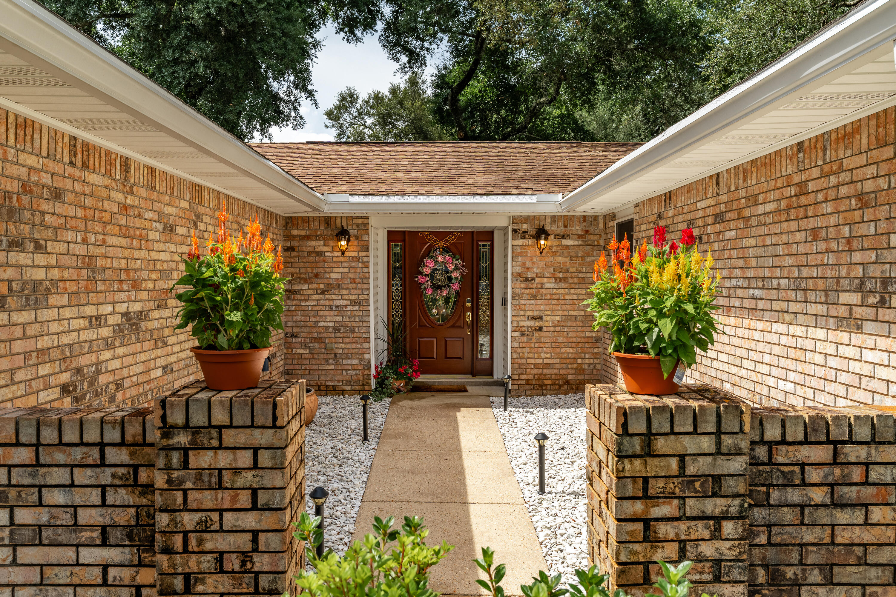 RAINTREE ESTATES - Residential