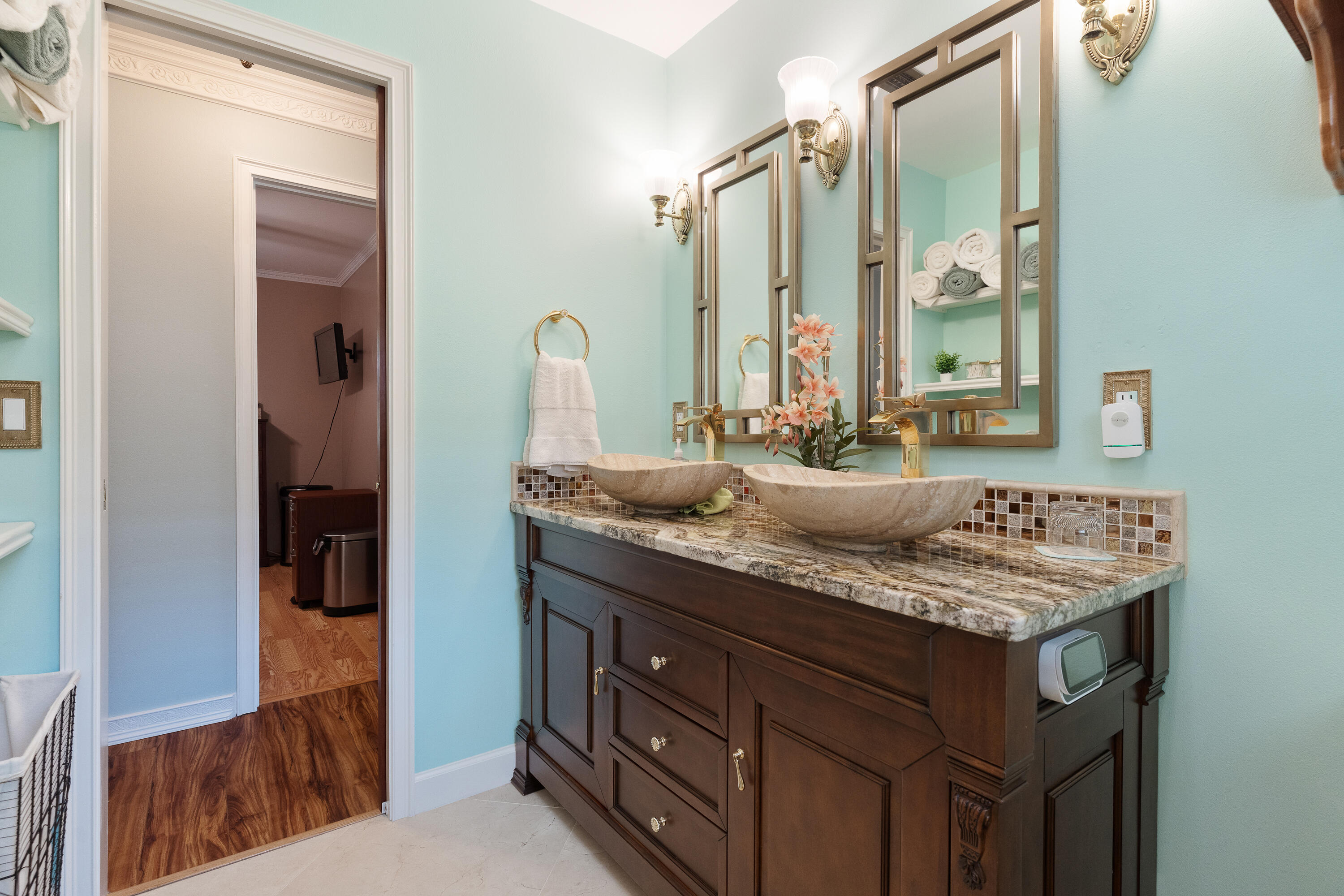 RAINTREE ESTATES - Residential