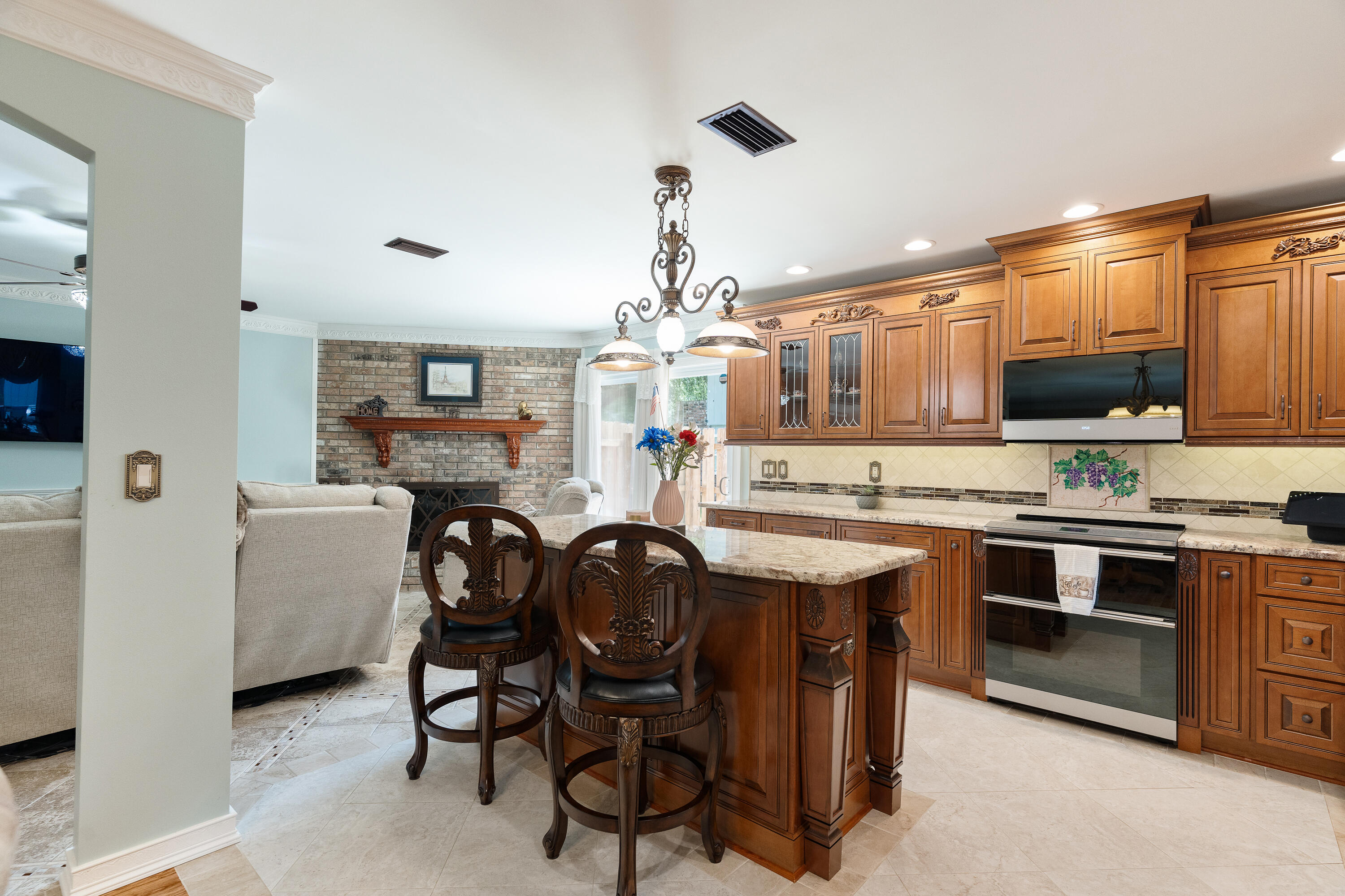 RAINTREE ESTATES - Residential