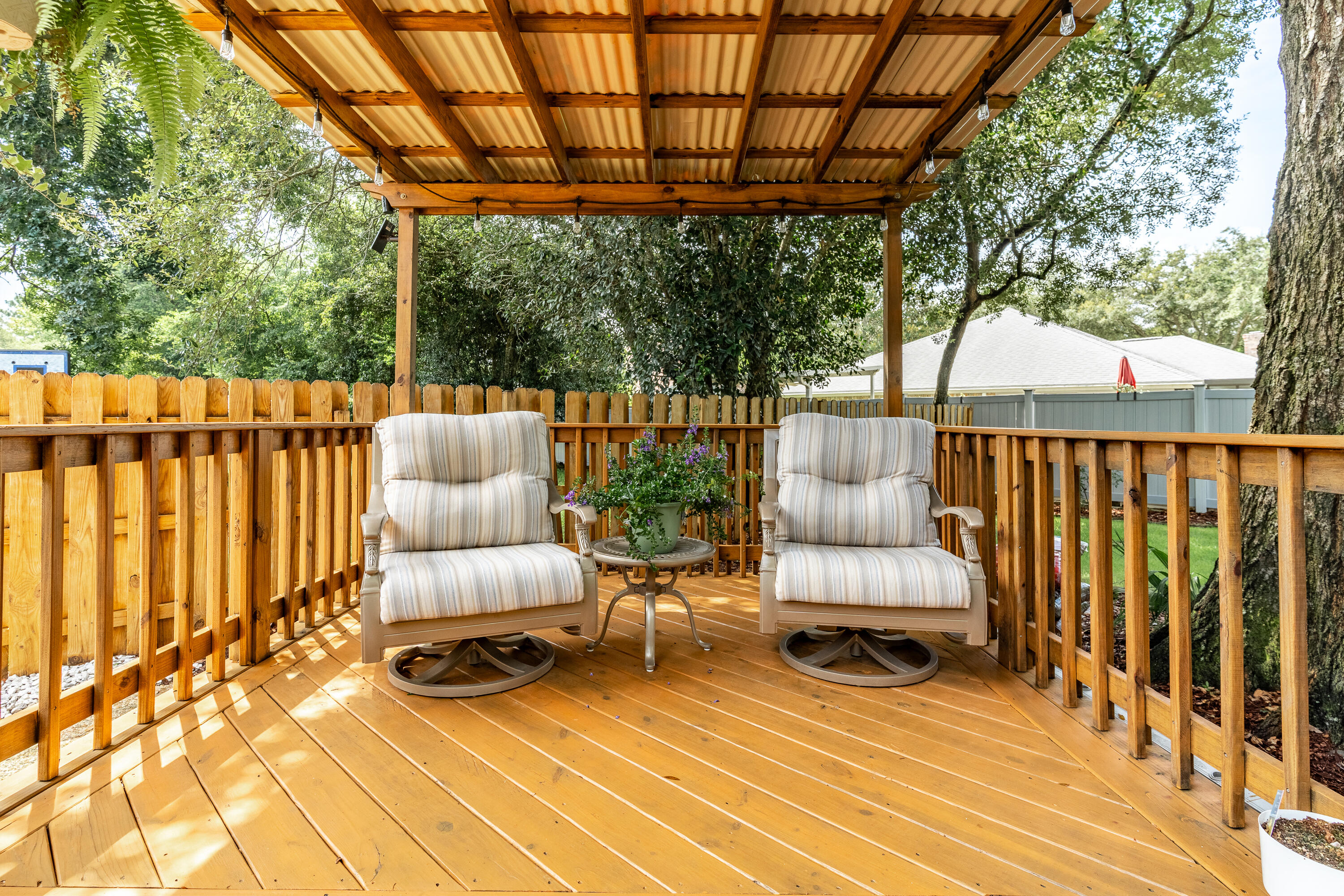 RAINTREE ESTATES - Residential