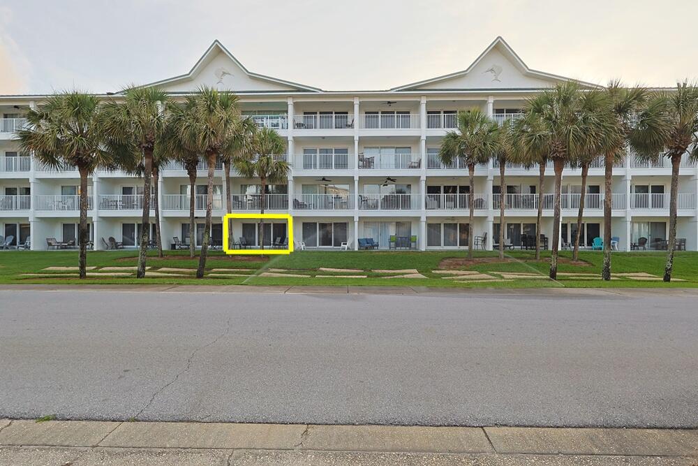 MARAVILLA CONDO 4 - Residential