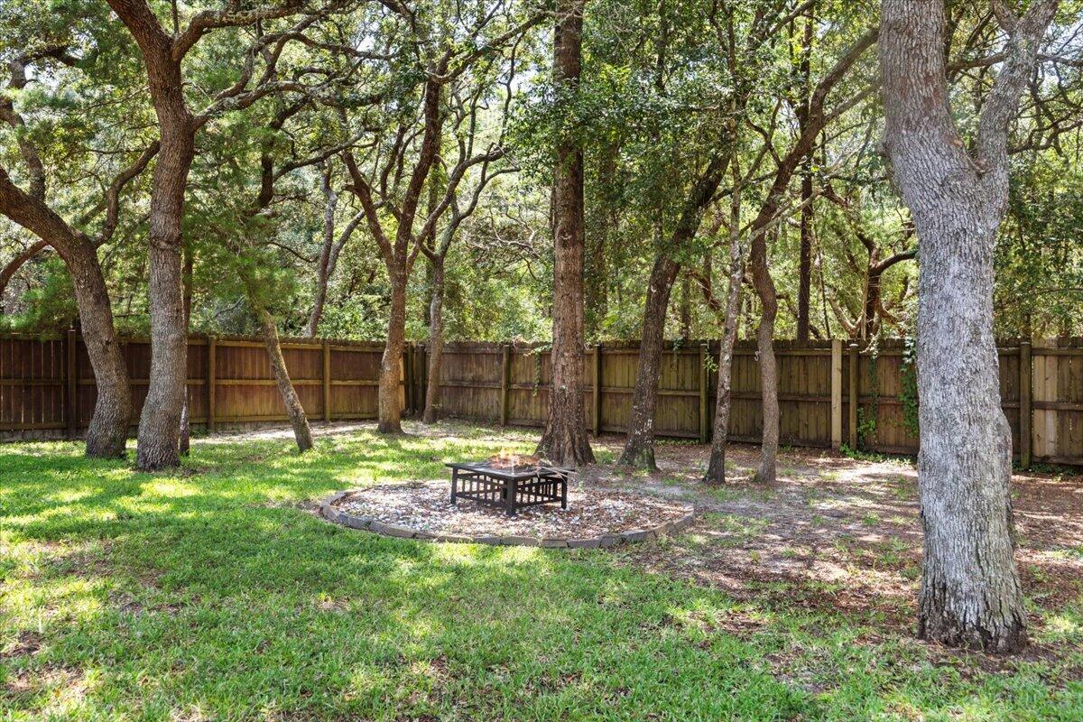 HARVELLS CROSSING - Residential