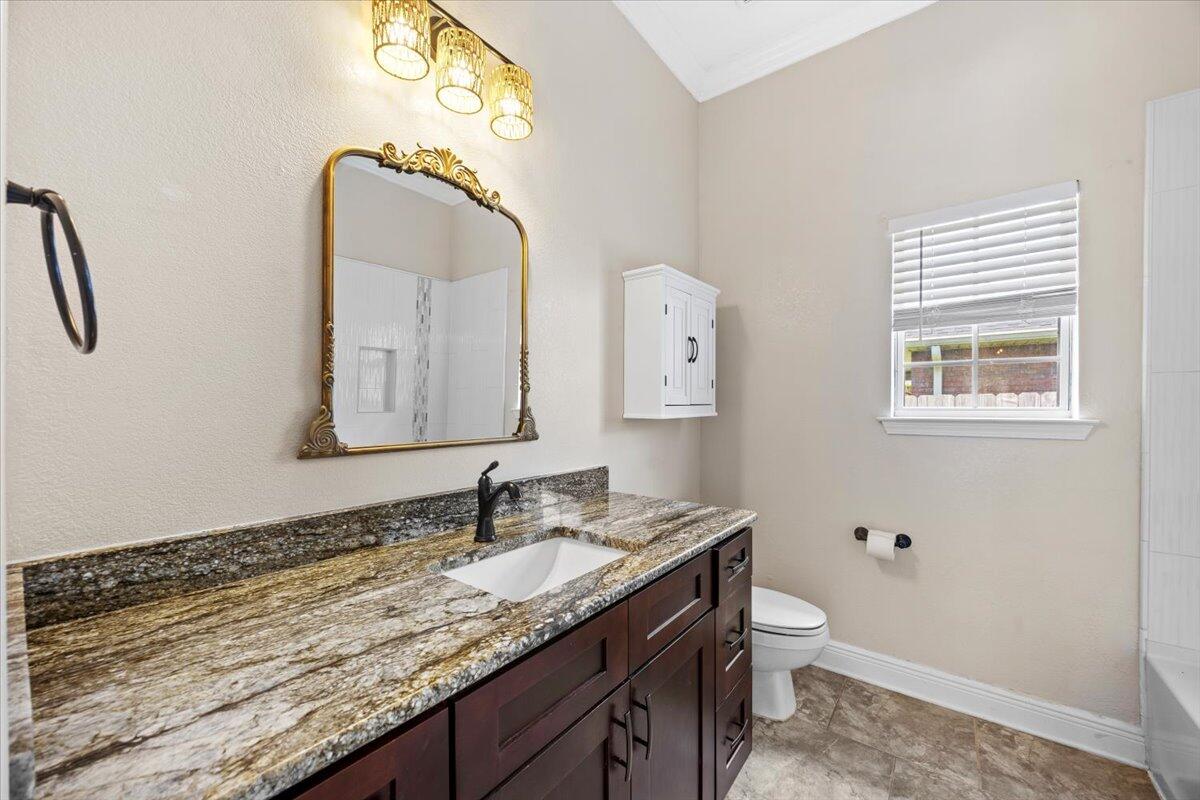 HARVELLS CROSSING - Residential
