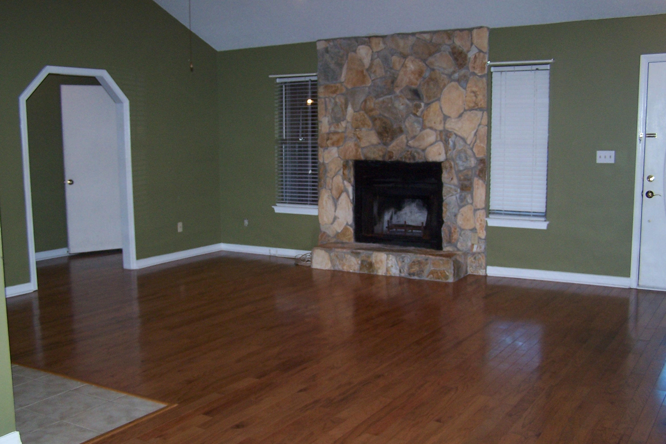 Mary Esther Manor 1st Addn - Residential