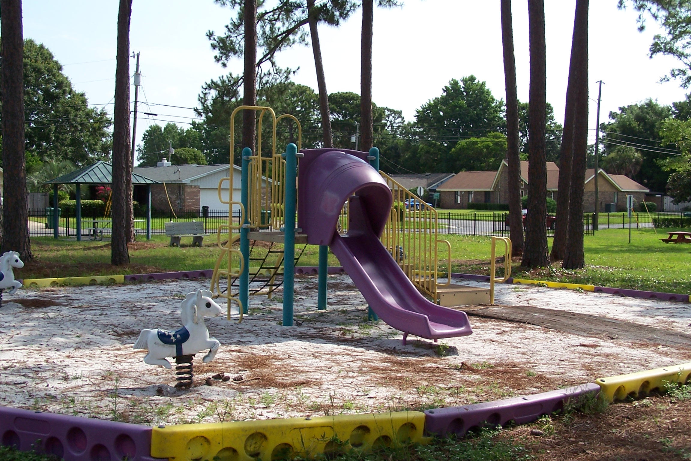 Mary Esther Manor 1st Addn - Residential