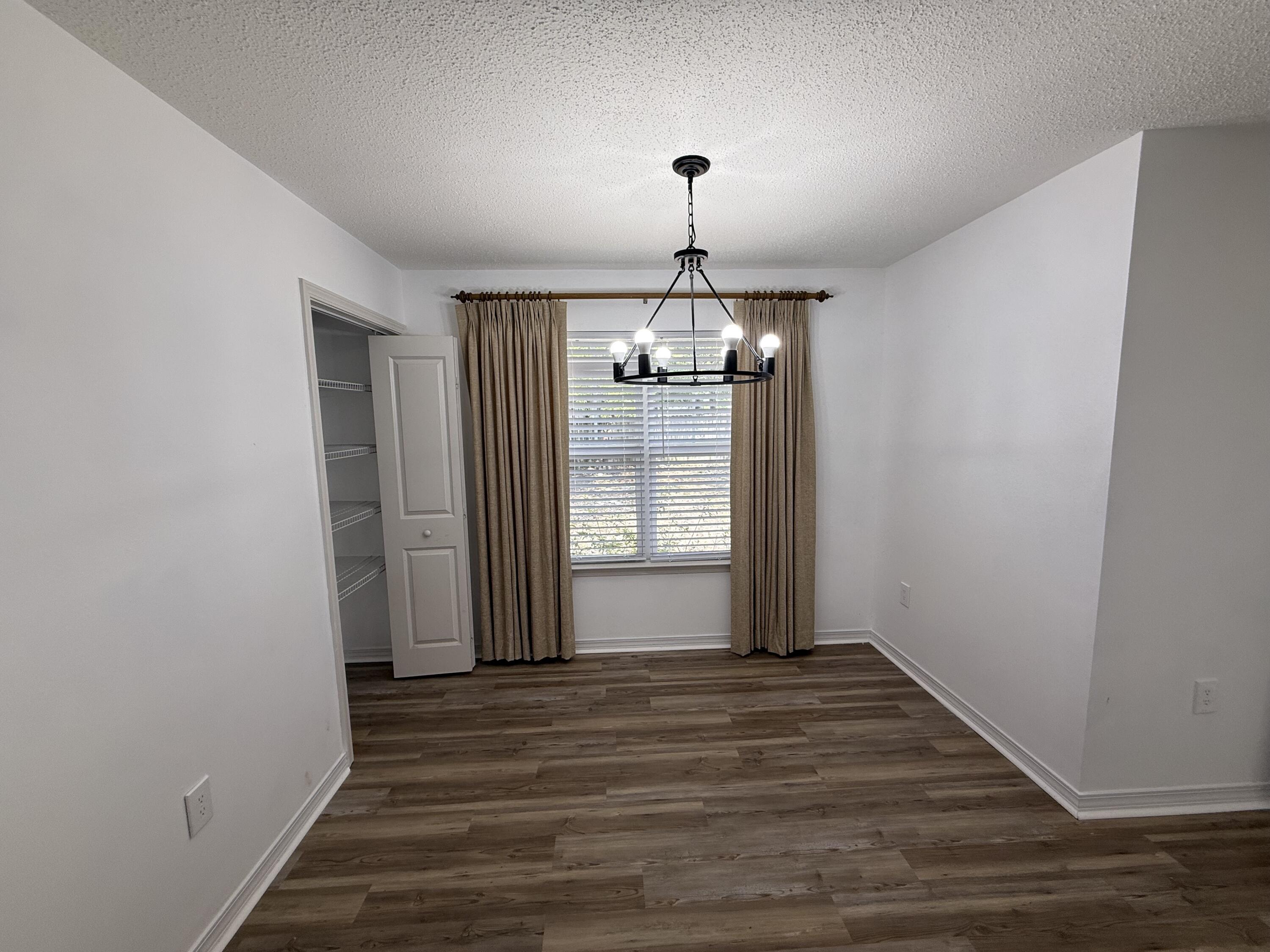 HUNTERS' RIDGE - Residential Lease