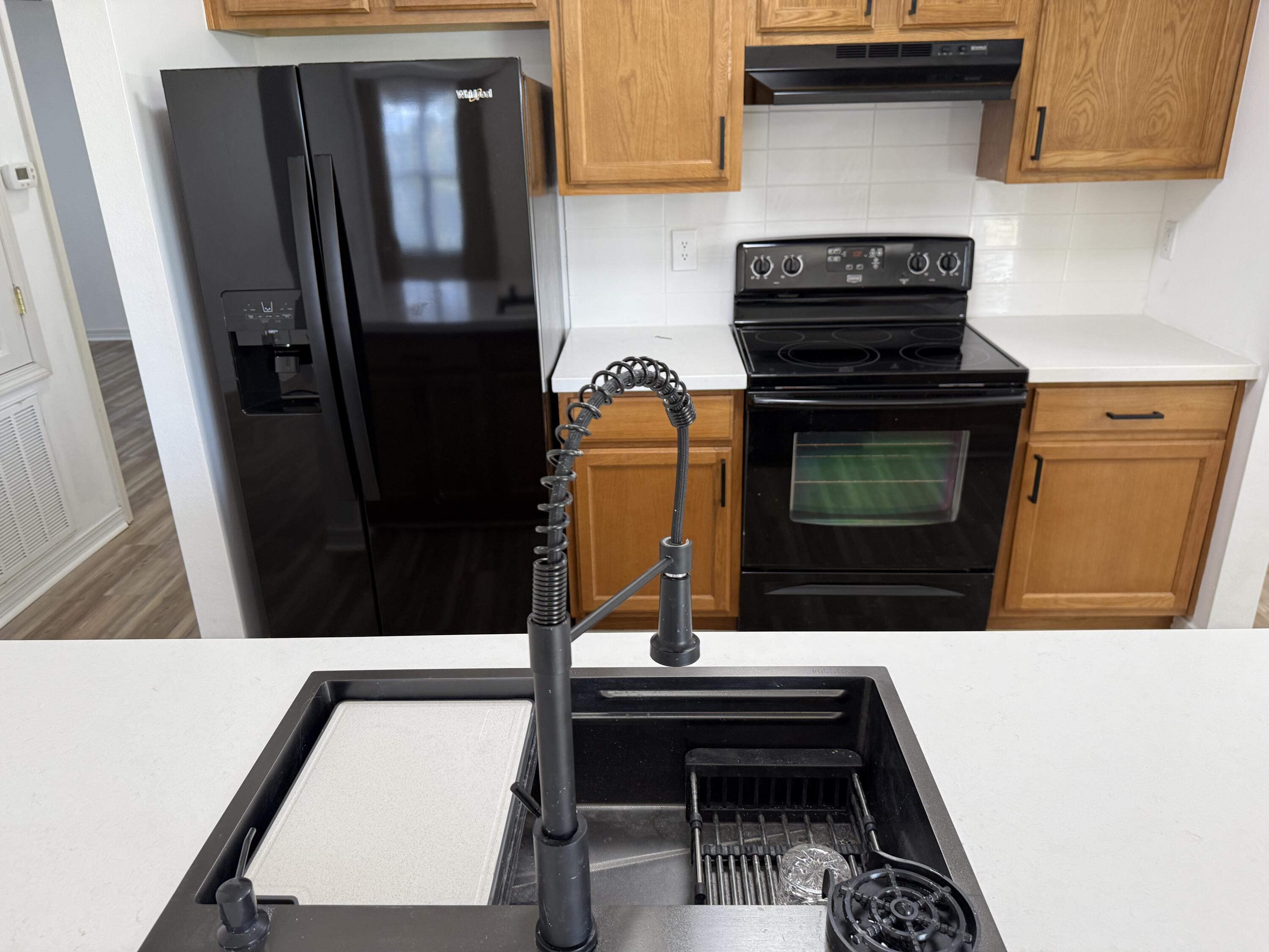 HUNTERS' RIDGE - Residential Lease