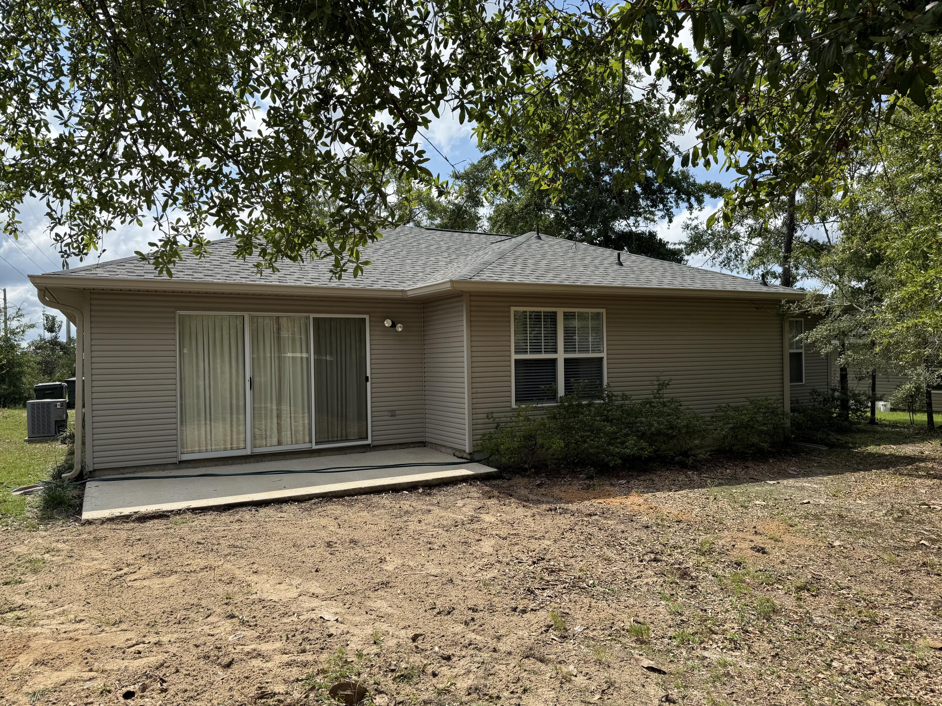 HUNTERS' RIDGE - Residential Lease
