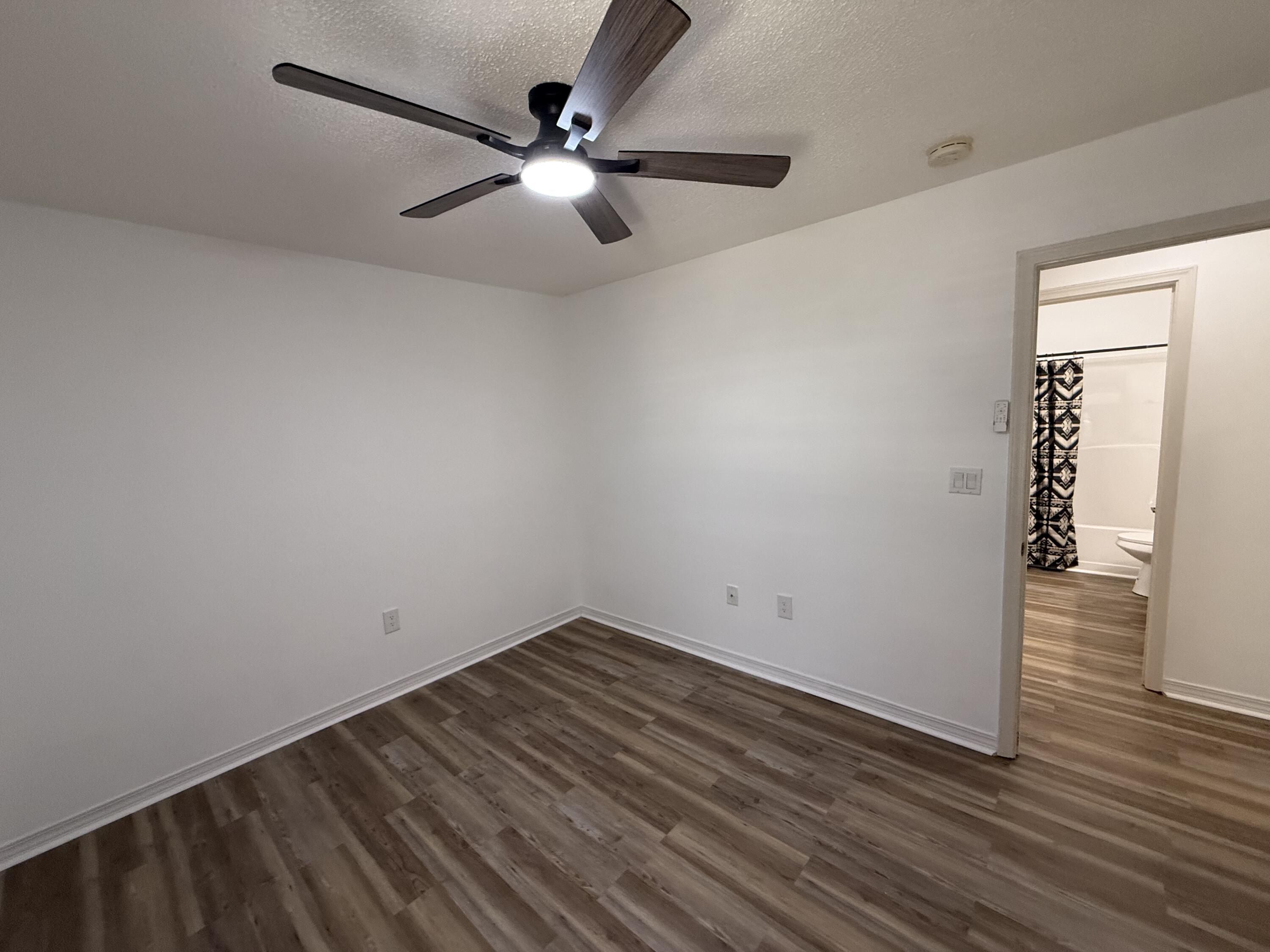 HUNTERS' RIDGE - Residential Lease