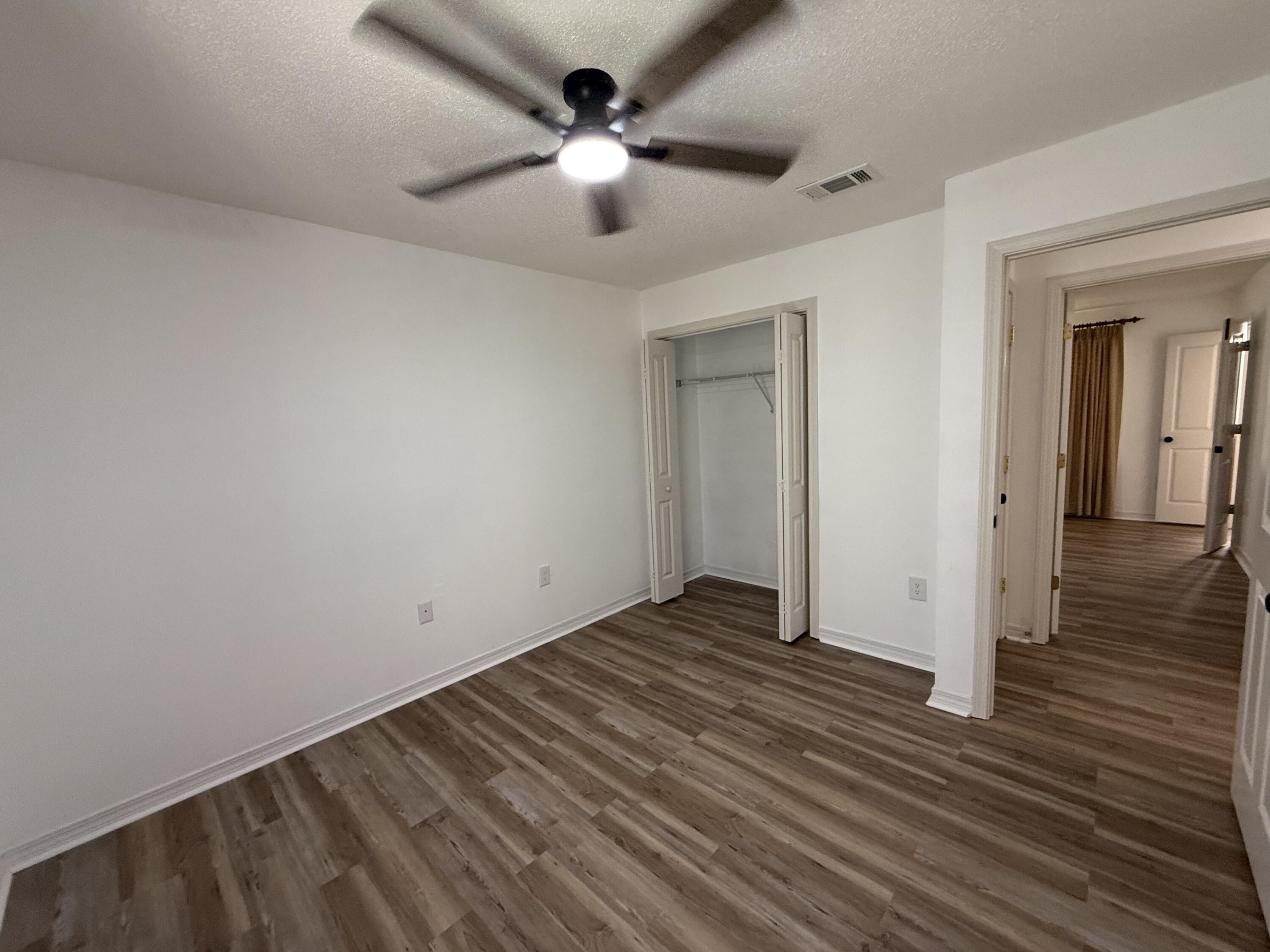 HUNTERS' RIDGE - Residential Lease