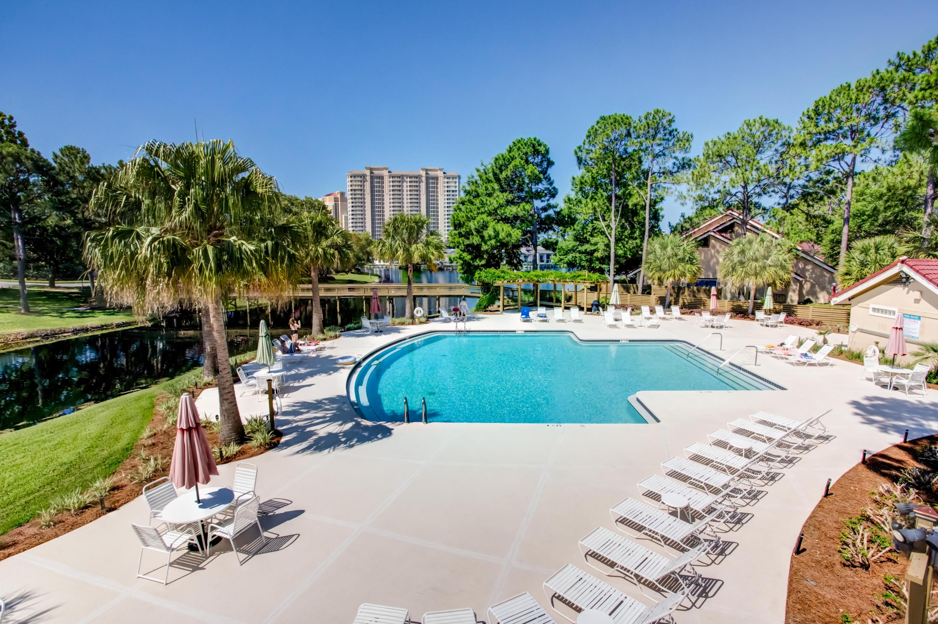 BEACHWALK VILLAS PH 04 - Residential