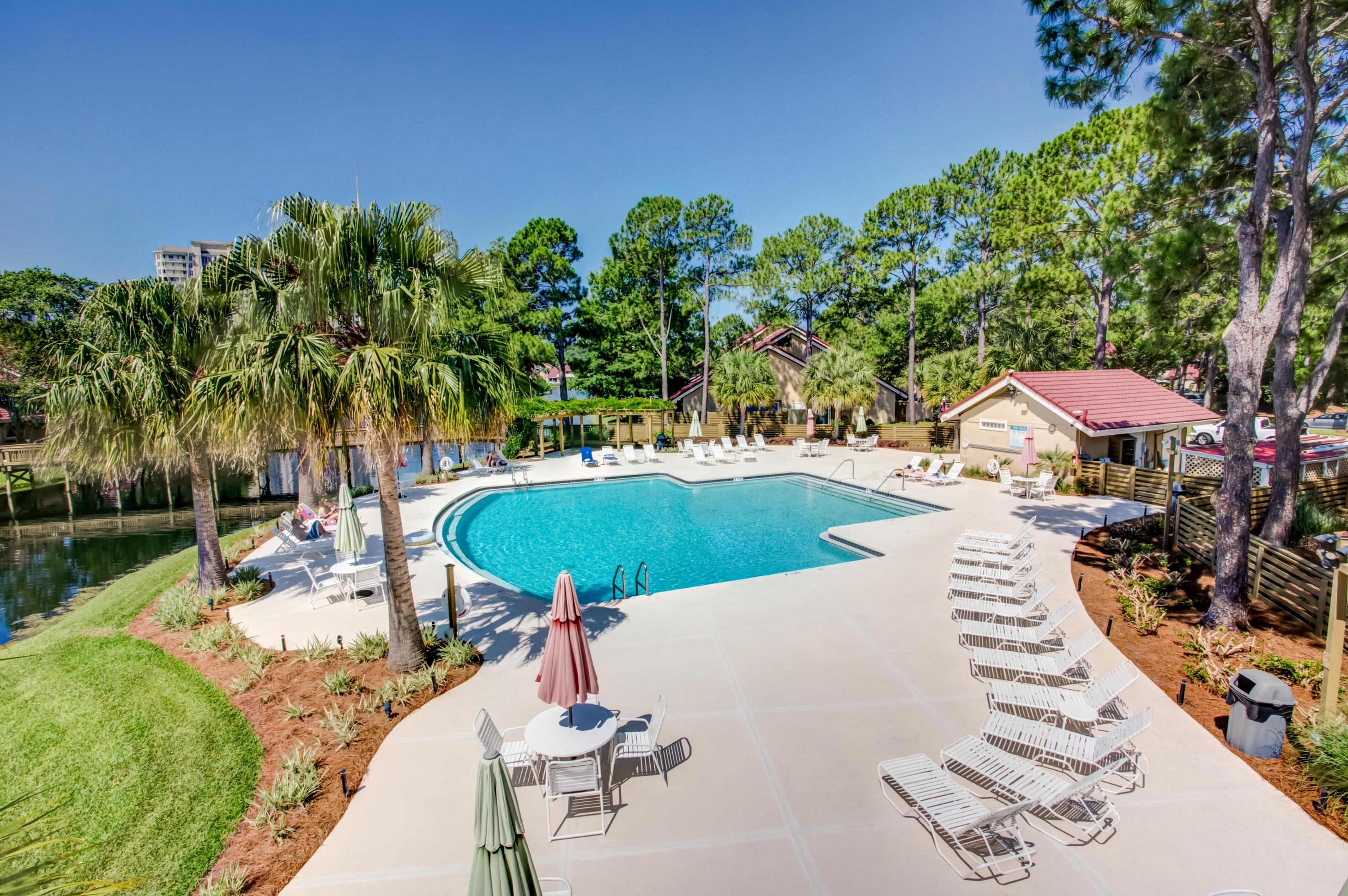 BEACHWALK VILLAS PH 04 - Residential