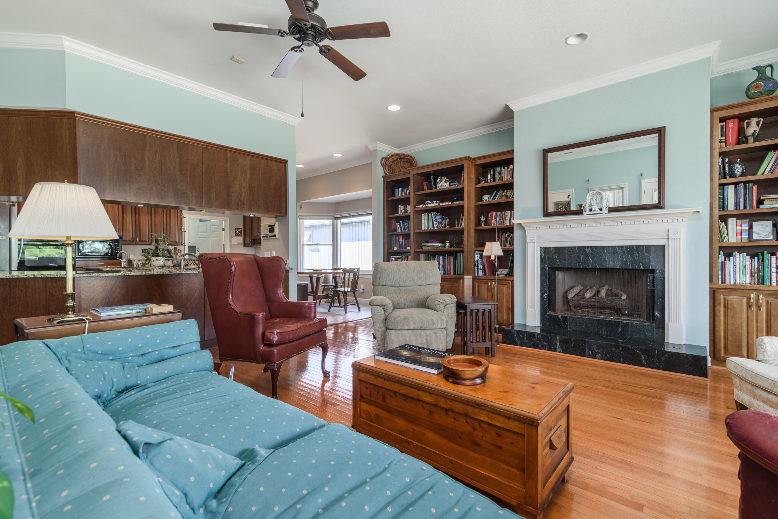 LAKE LORRAINE ESTATES - Residential