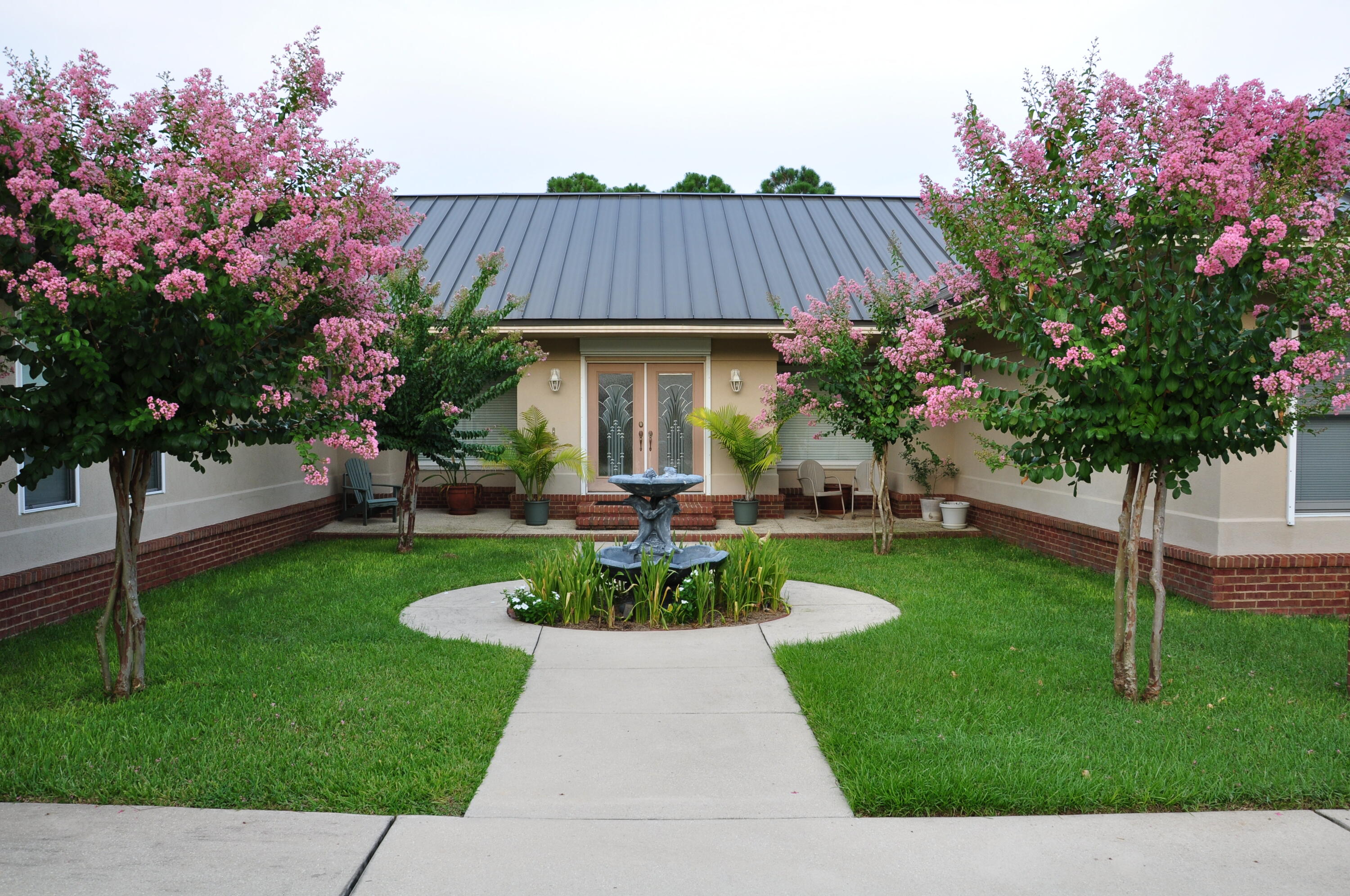 LAKE LORRAINE ESTATES - Residential