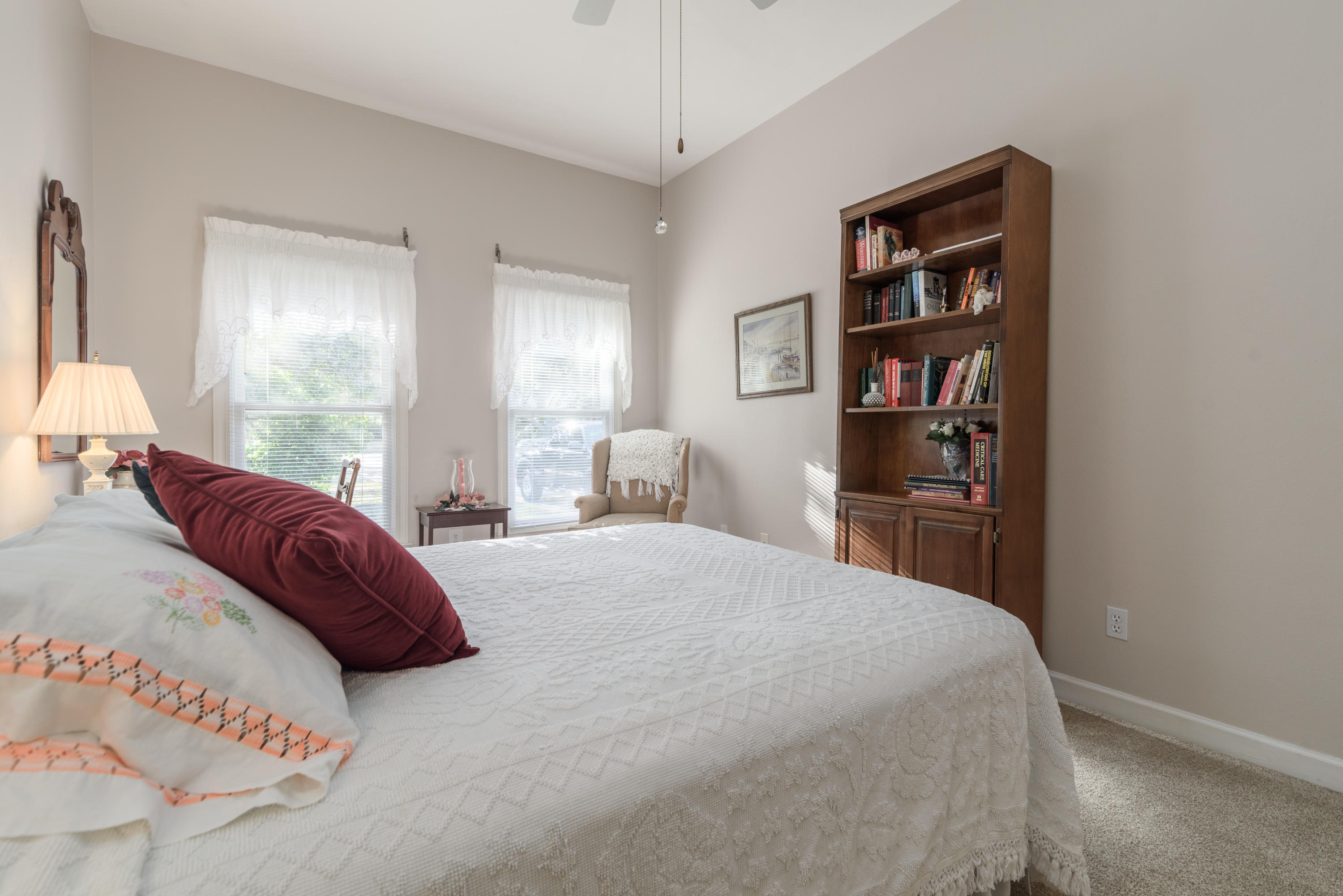 LAKE LORRAINE ESTATES - Residential