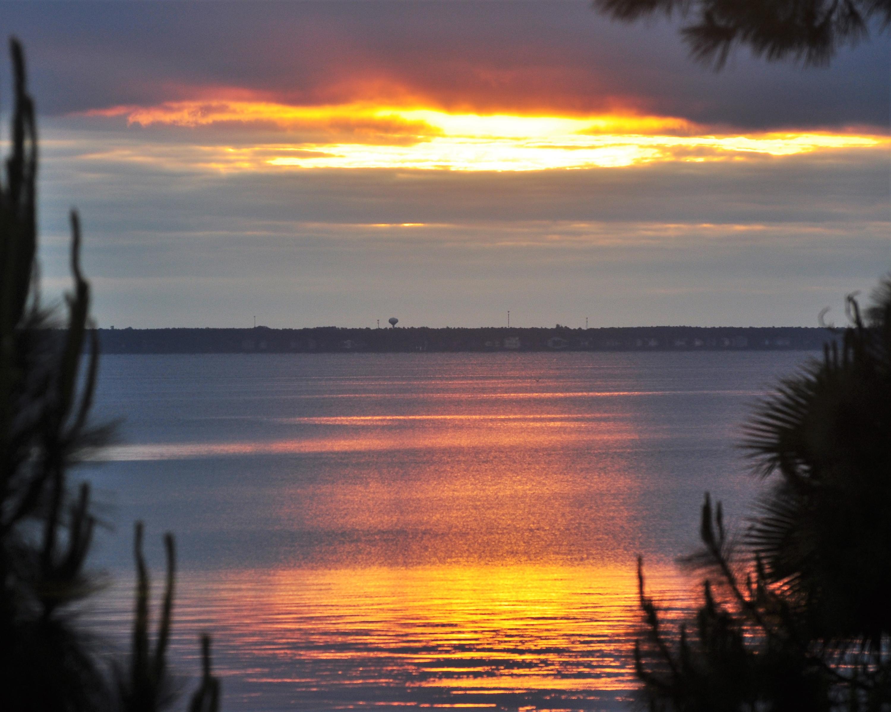 LAKE LORRAINE ESTATES - Residential