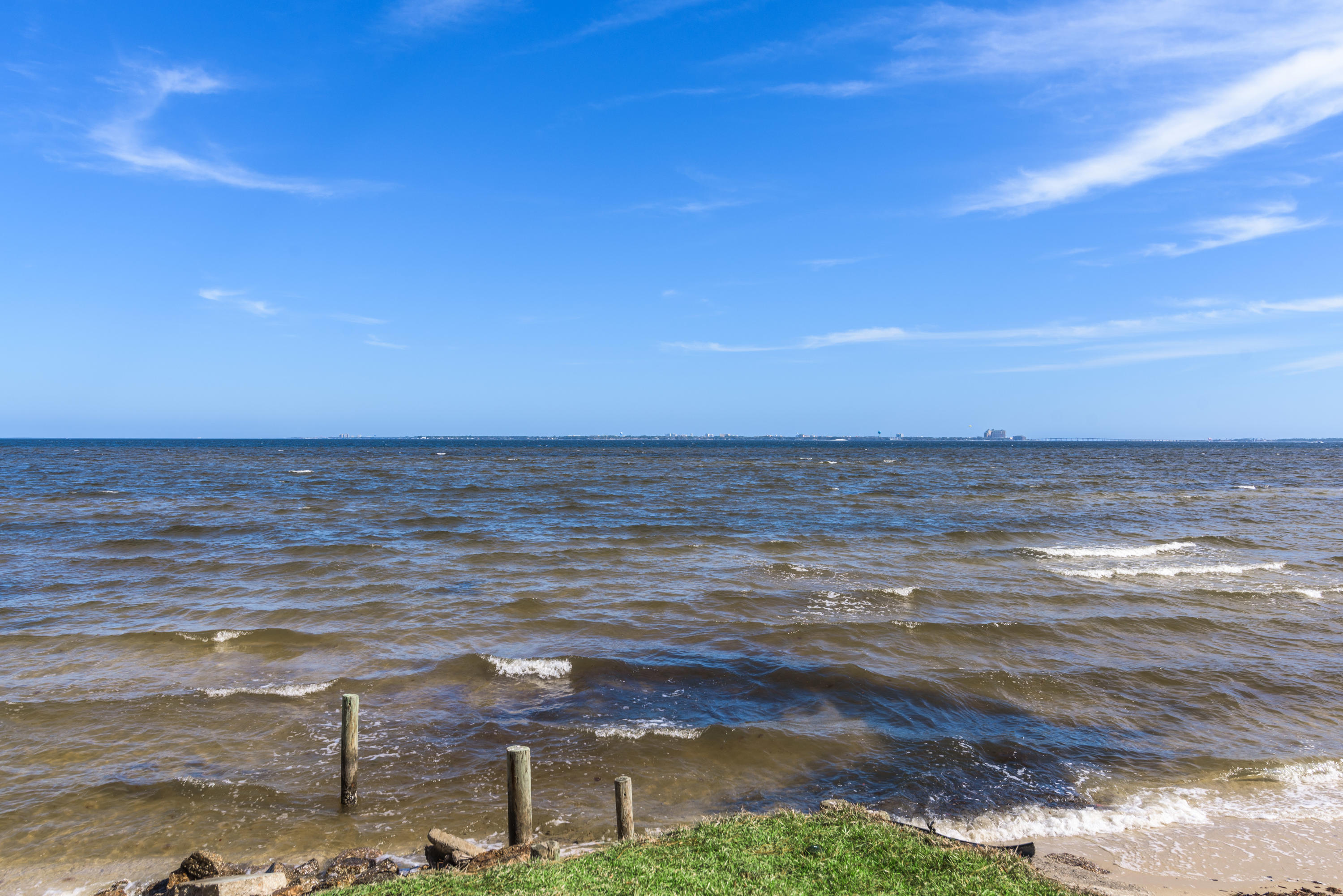 LAKE LORRAINE ESTATES - Residential