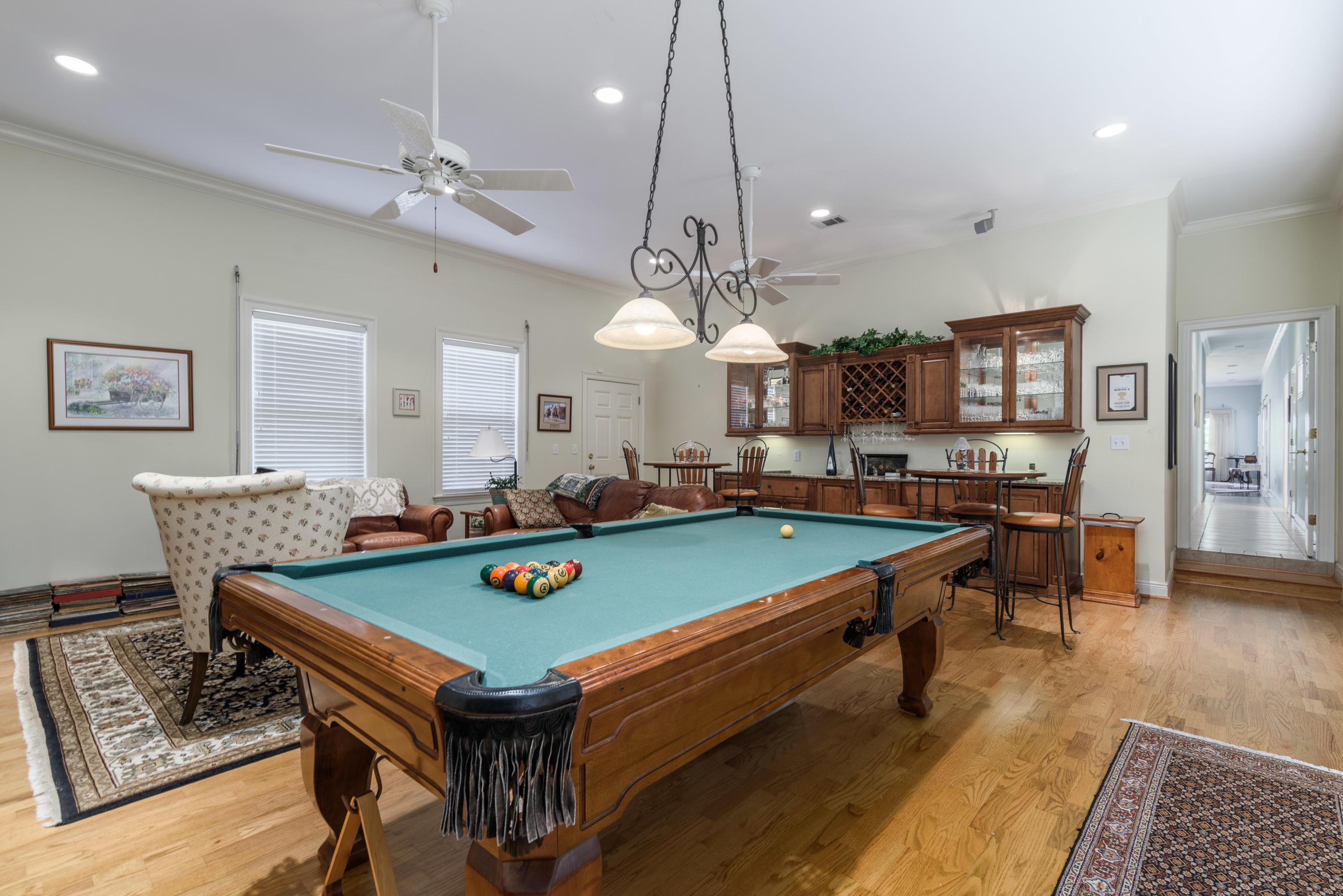 LAKE LORRAINE ESTATES - Residential