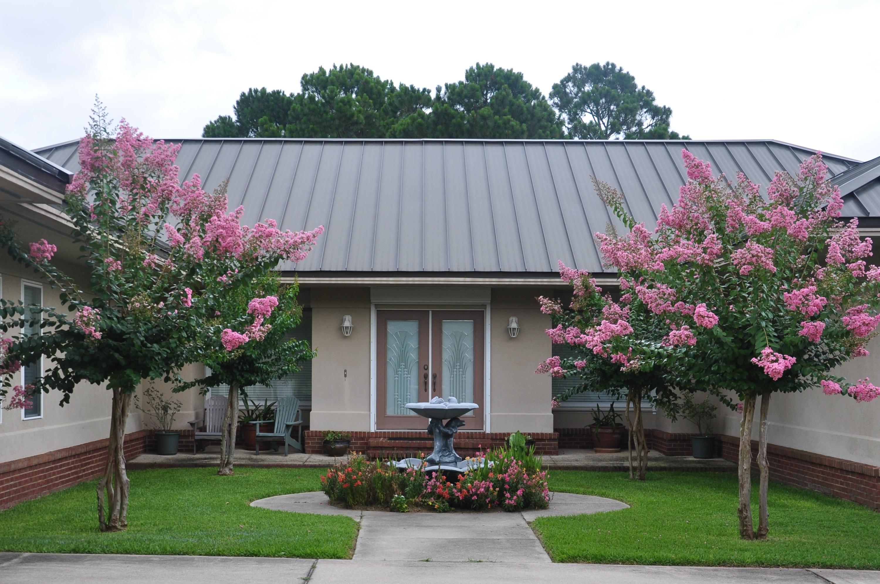 LAKE LORRAINE ESTATES - Residential