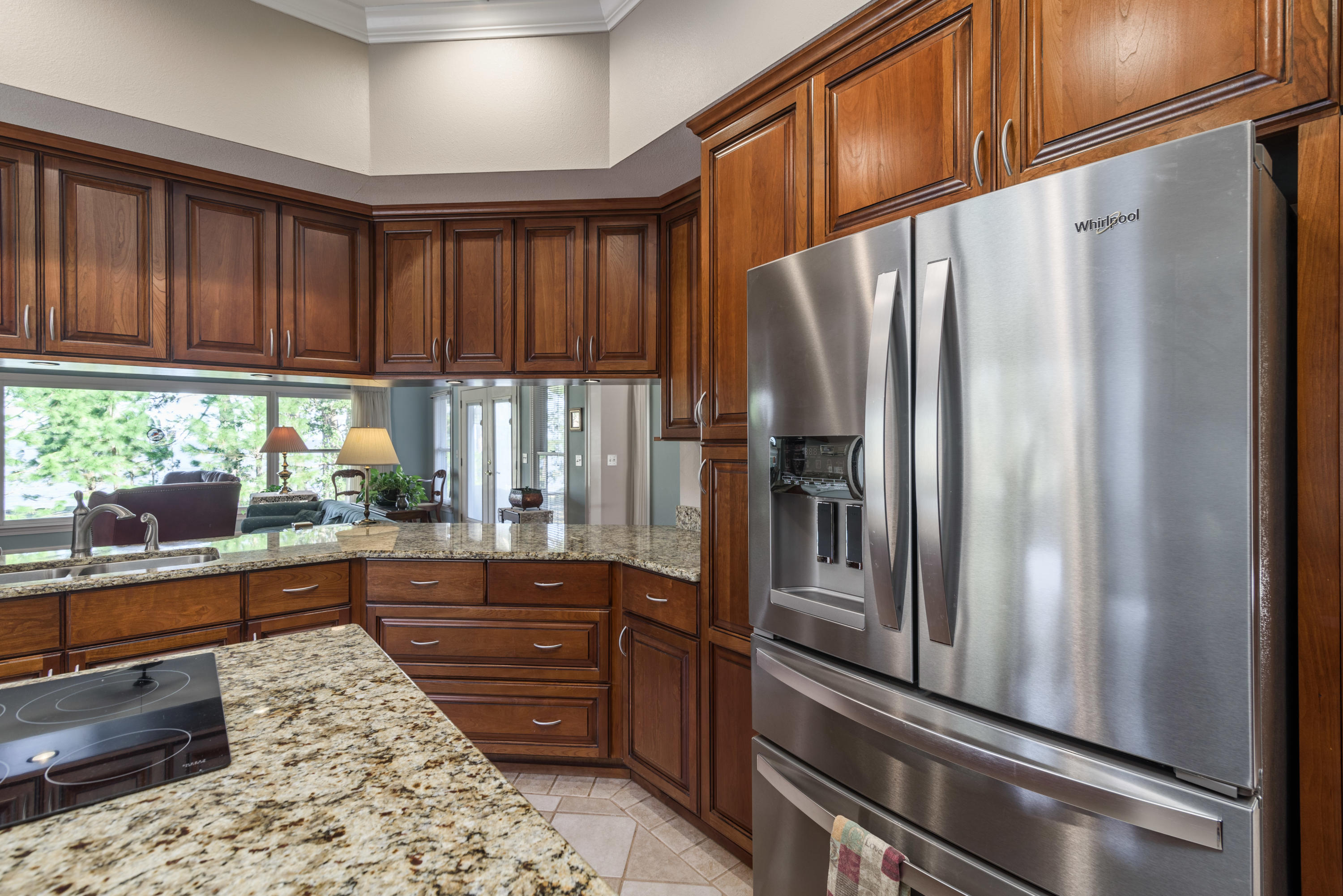 LAKE LORRAINE ESTATES - Residential