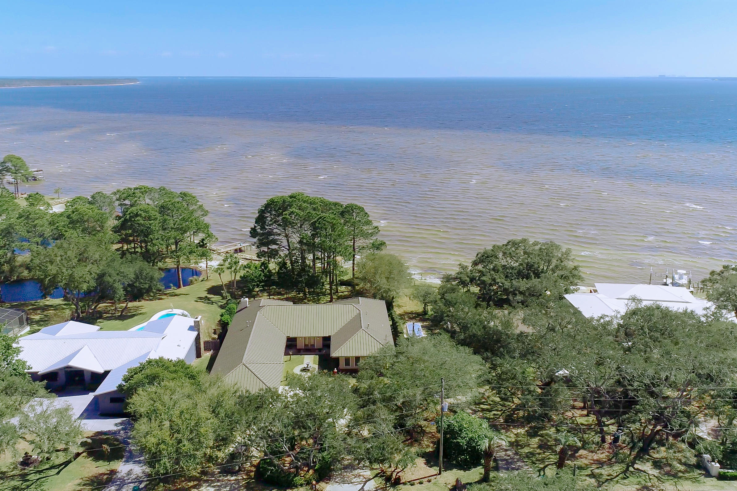 LAKE LORRAINE ESTATES - Residential