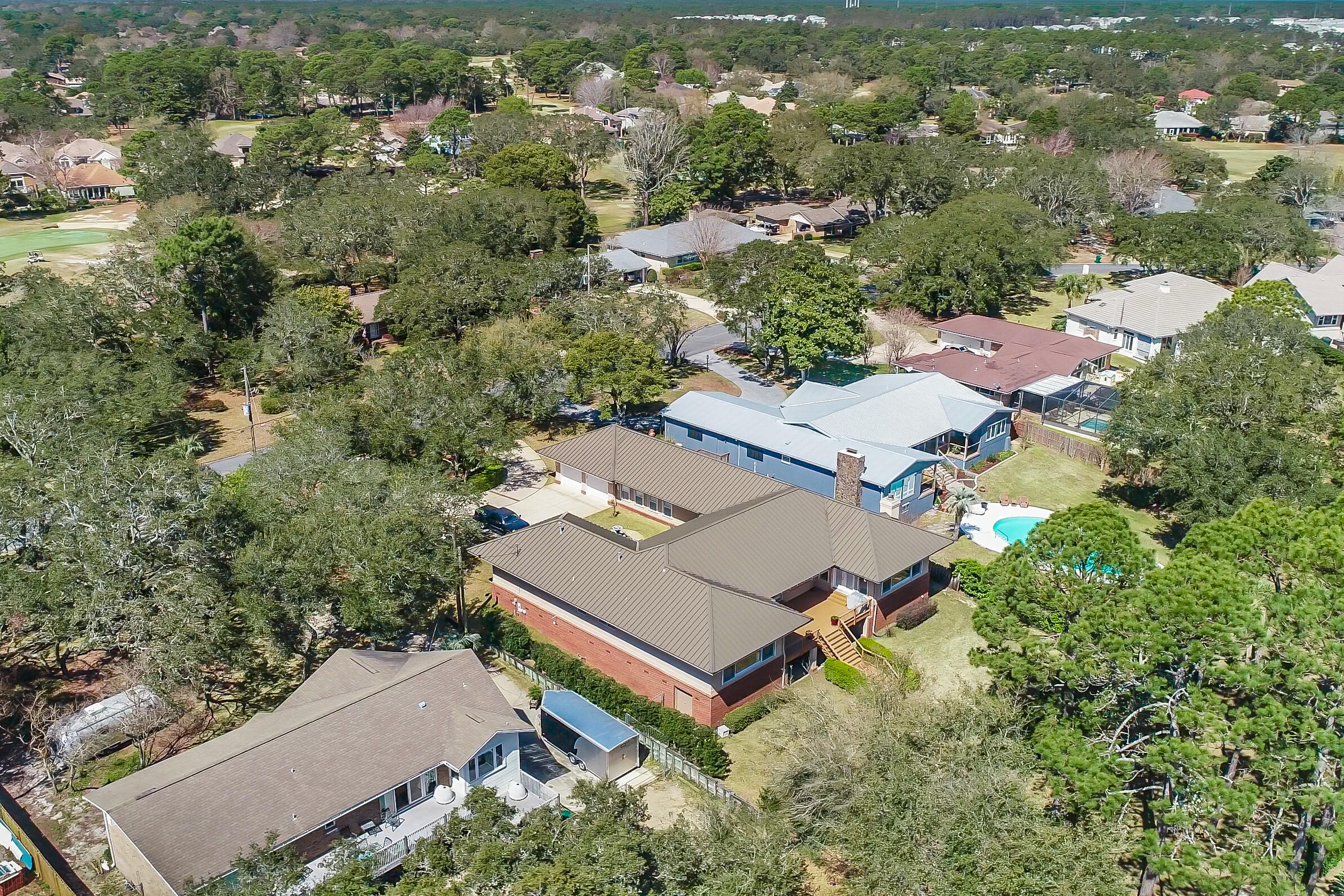 LAKE LORRAINE ESTATES - Residential