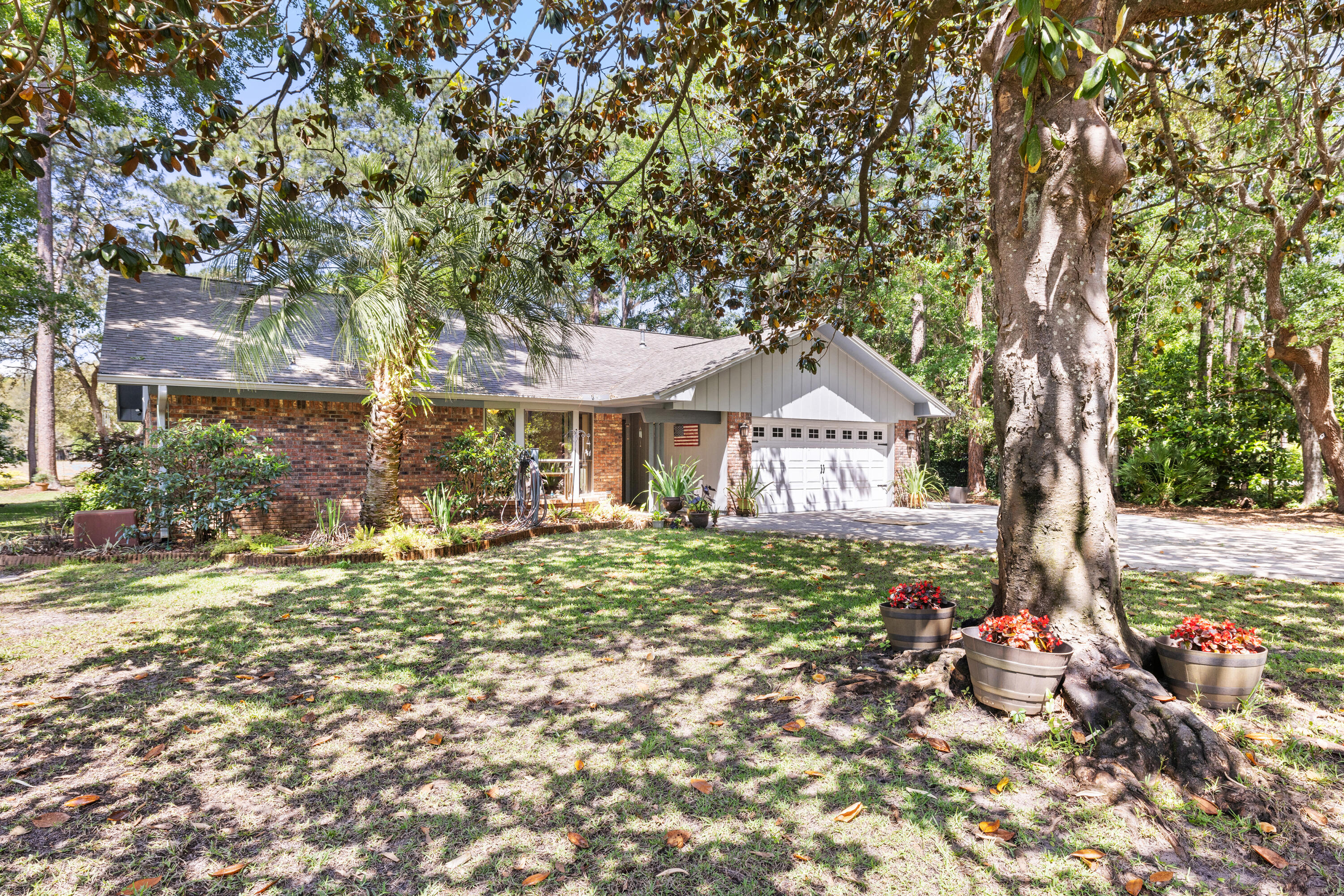 ST ANDREWS VILLAGE NORTH - Residential