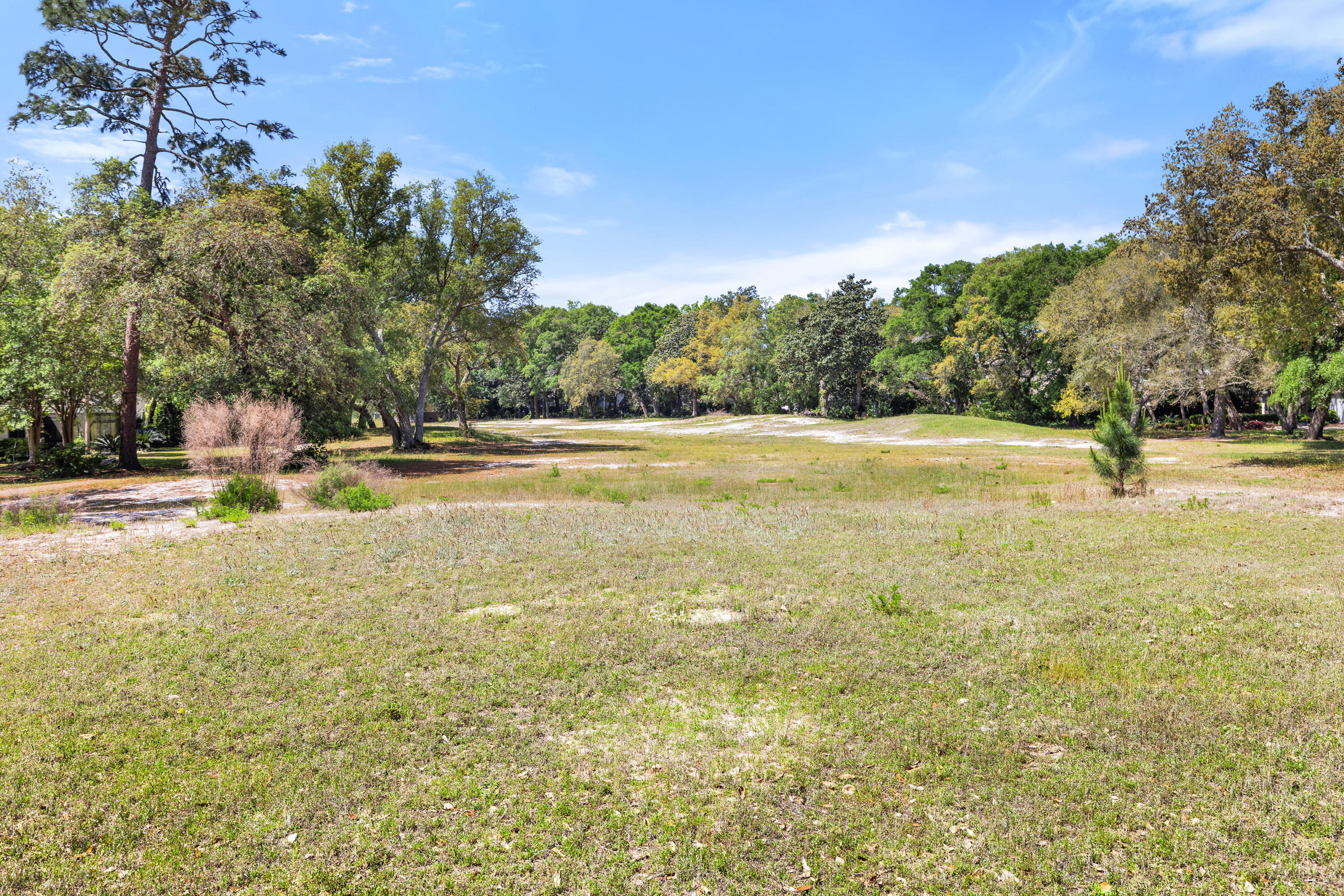 ST ANDREWS VILLAGE NORTH - Residential