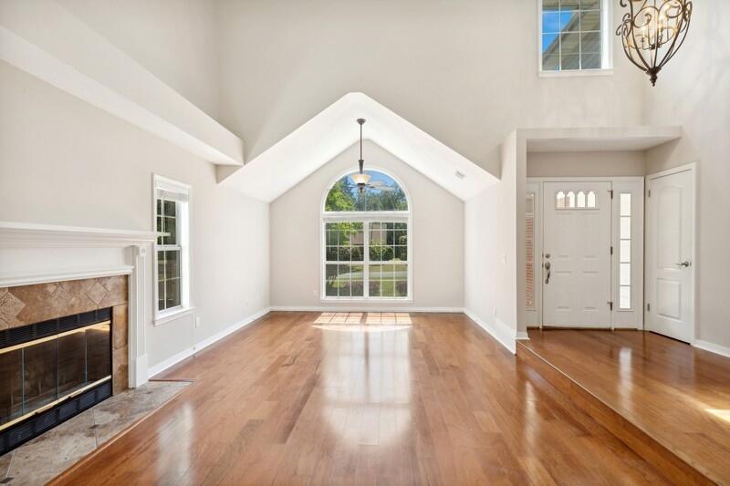 PARKWOOD ESTATES PH 1 BLUEWATER BAY - Residential