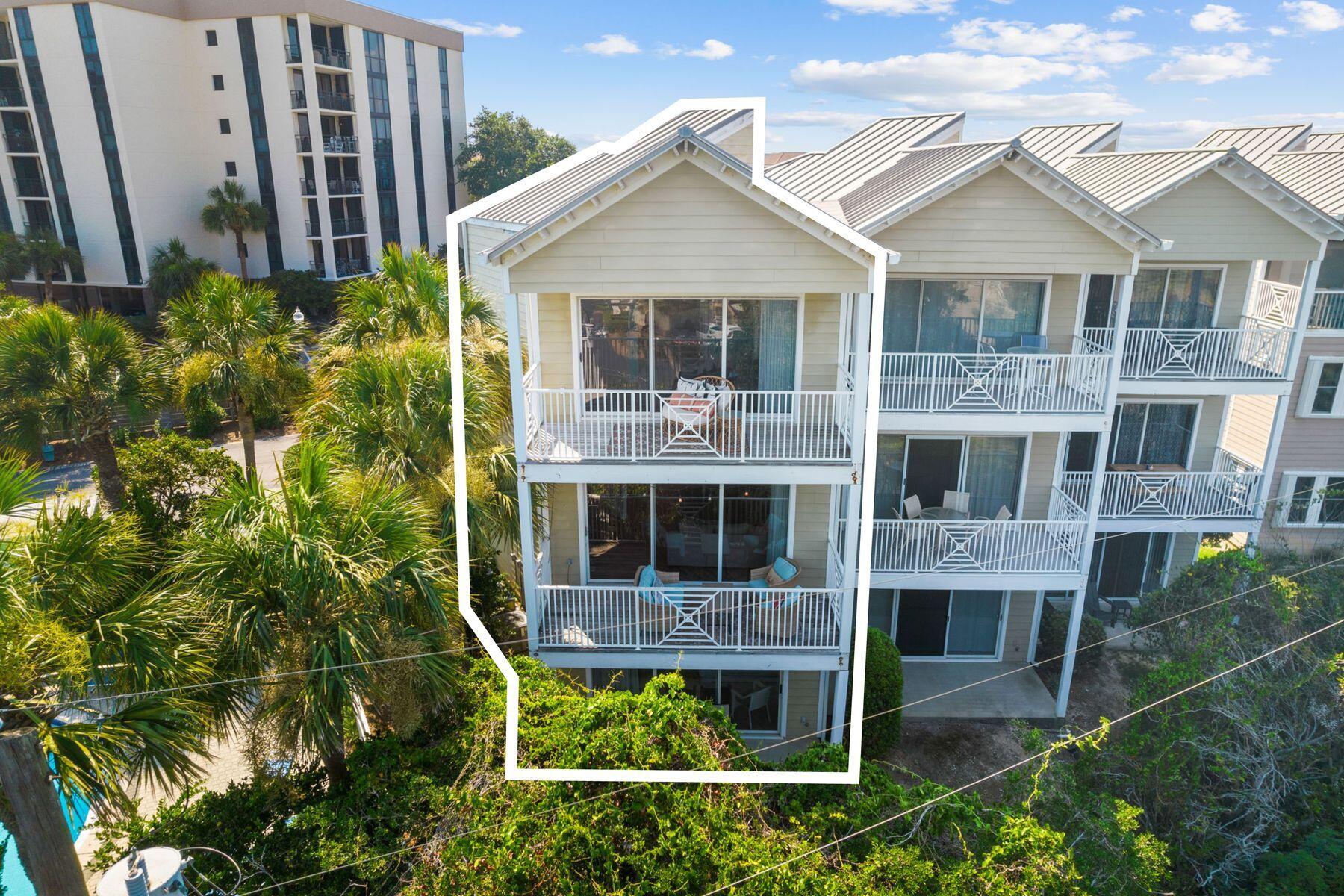 BEACH POINTE T/H - Residential